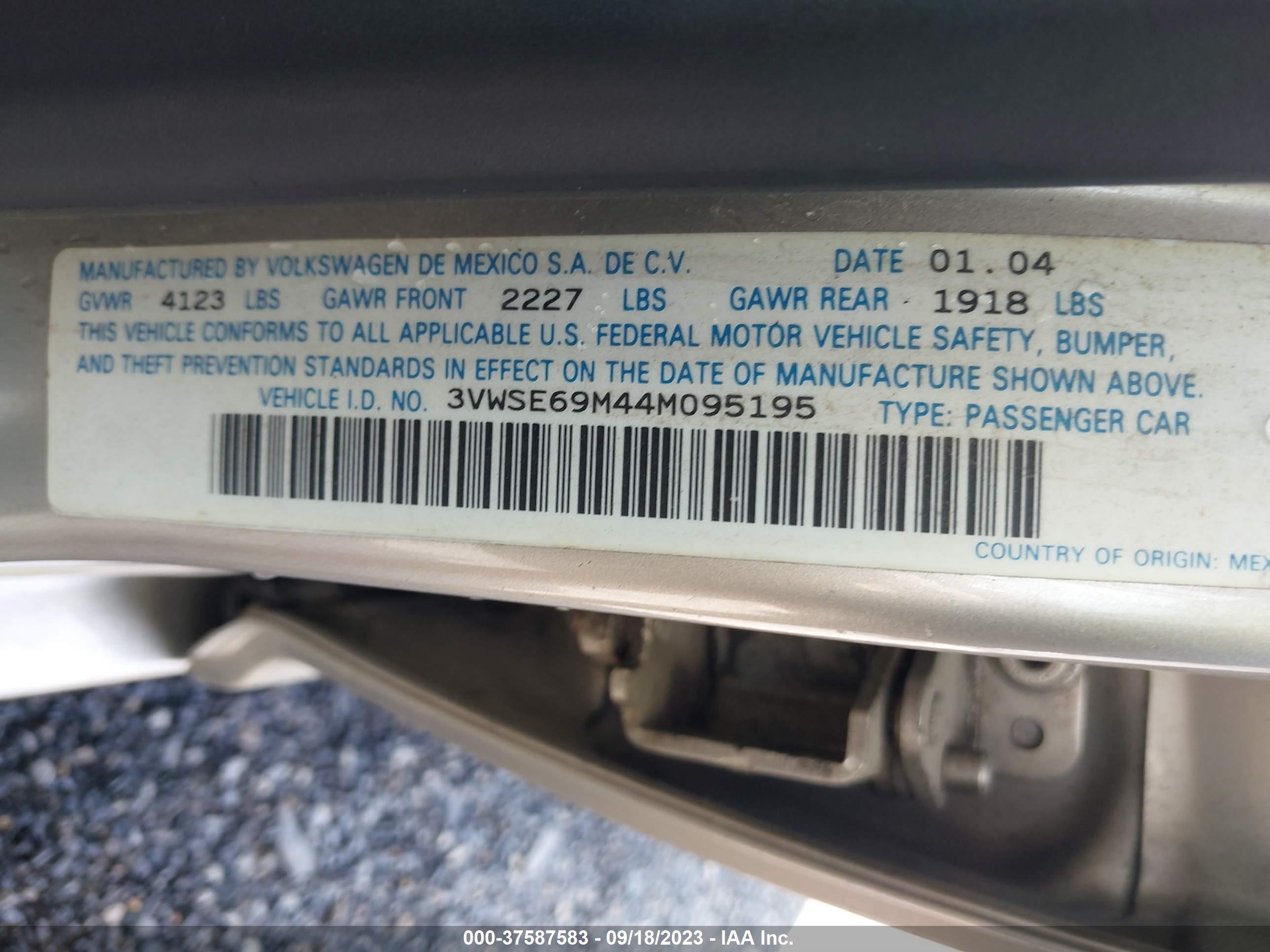 Photo 8 VIN: 3VWSE69M44M095195 - VOLKSWAGEN JETTA 