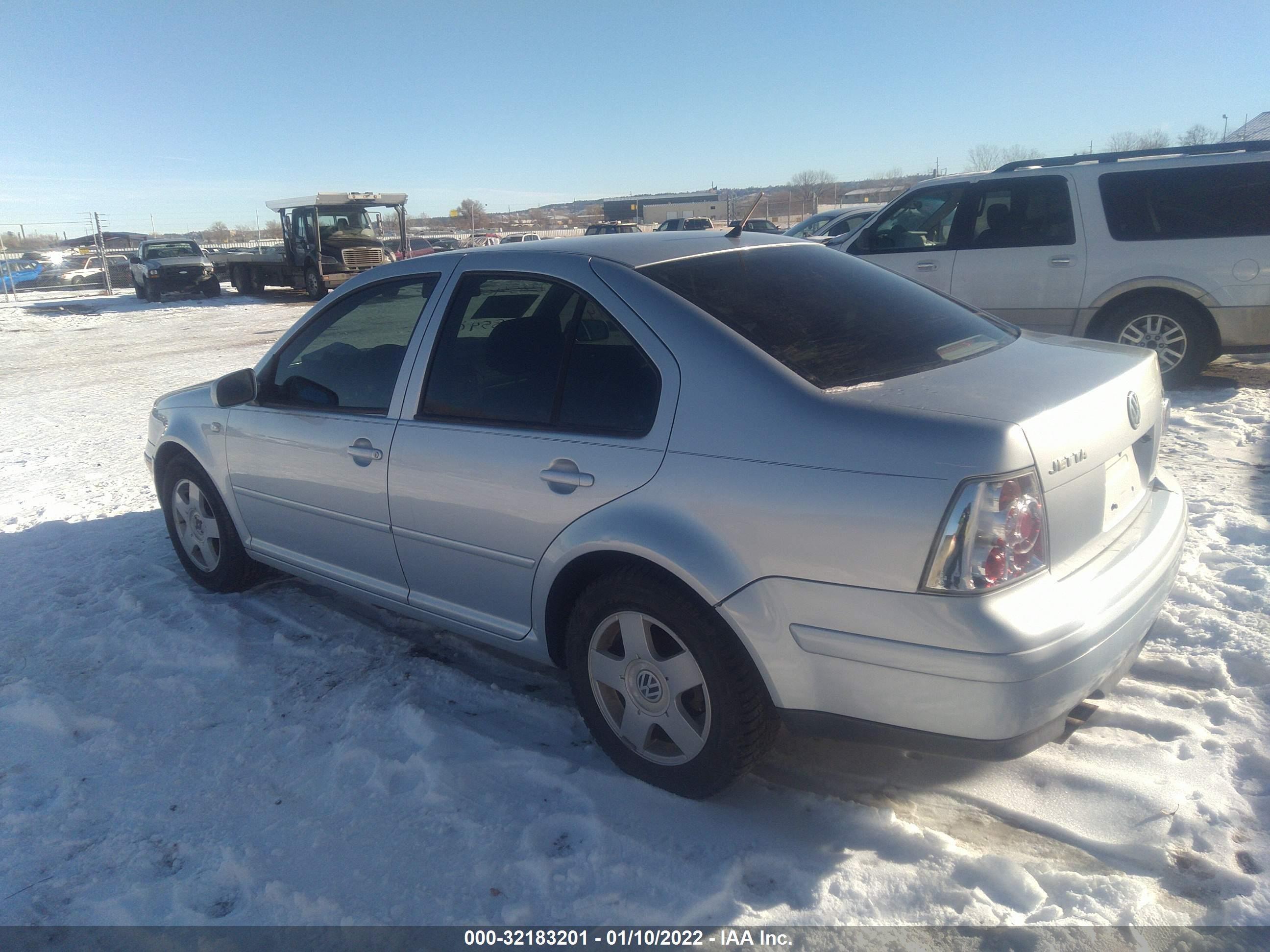 Photo 2 VIN: 3VWSE69M62M075172 - VOLKSWAGEN JETTA 