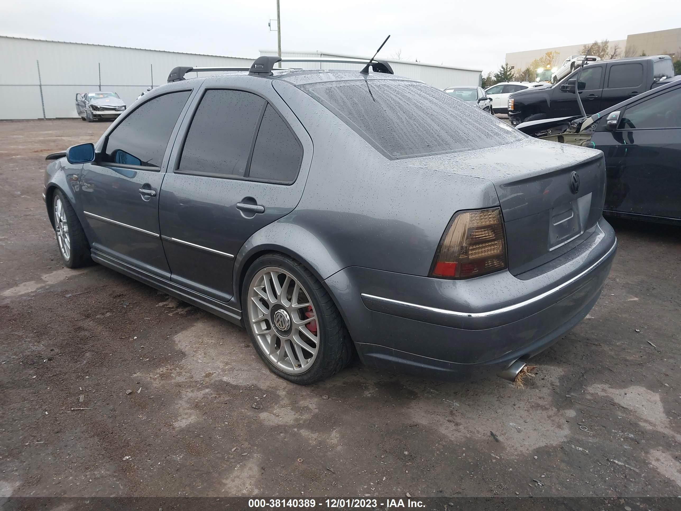 Photo 2 VIN: 3VWSE69M95M061075 - VOLKSWAGEN JETTA 