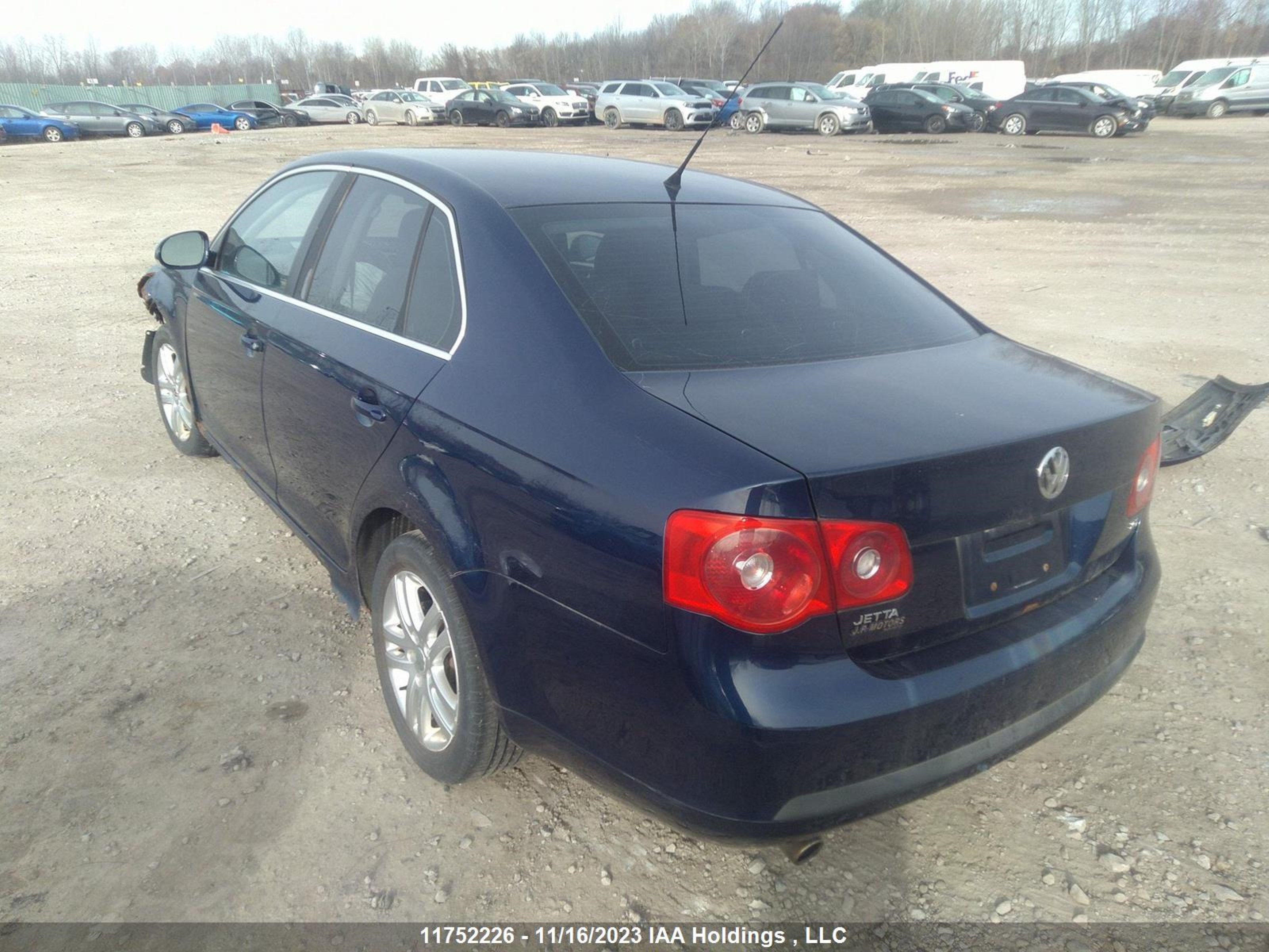 Photo 2 VIN: 3VWSF31K57M142518 - VOLKSWAGEN JETTA 