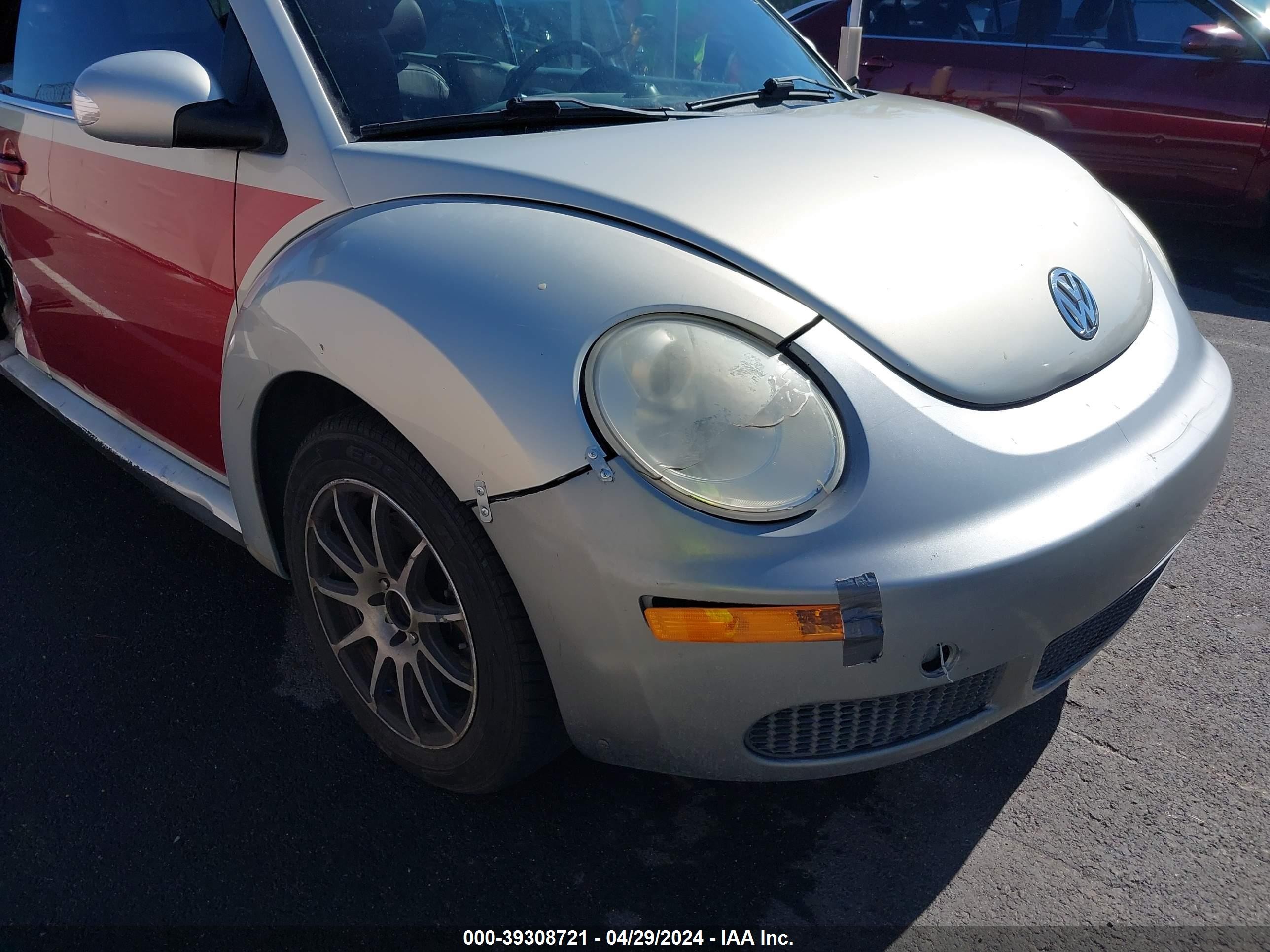 Photo 12 VIN: 3VWSF31Y09M411077 - VOLKSWAGEN BEETLE 