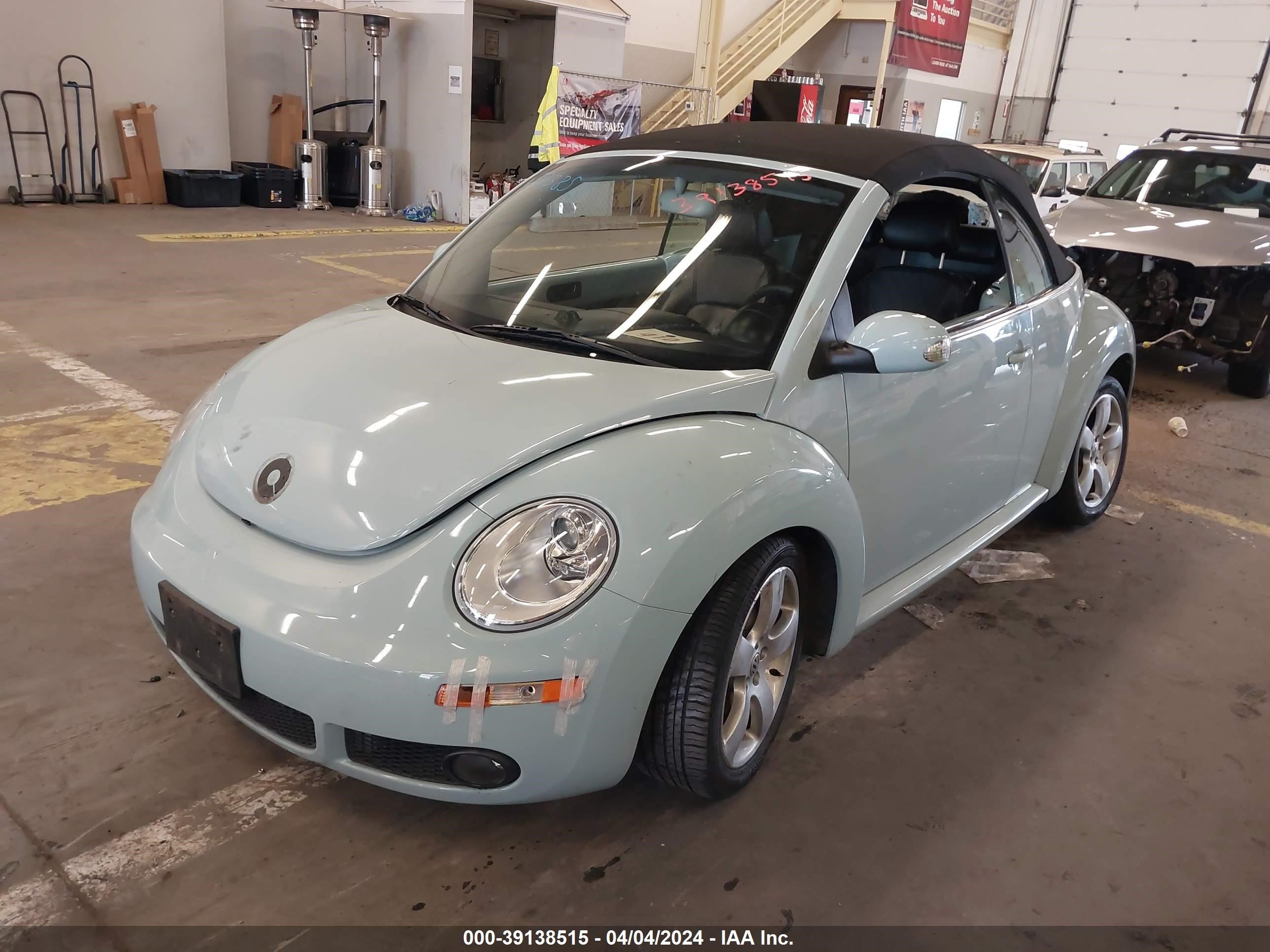 Photo 1 VIN: 3VWSF31Y36M305170 - VOLKSWAGEN BEETLE 