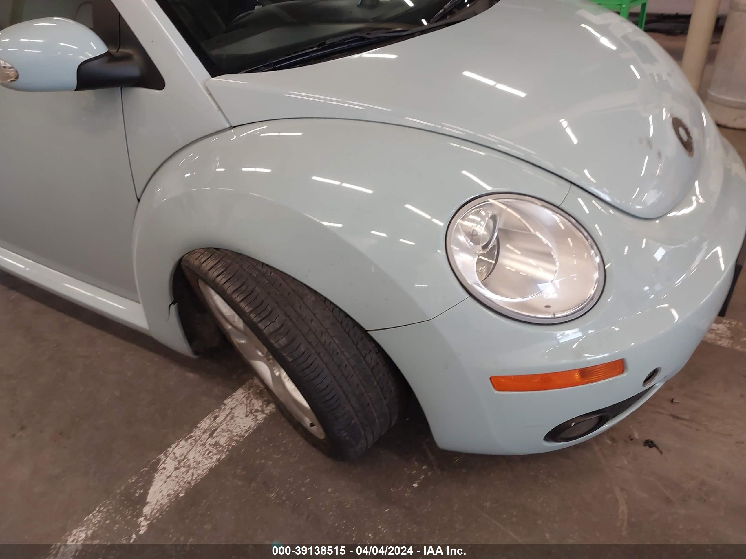 Photo 5 VIN: 3VWSF31Y36M305170 - VOLKSWAGEN BEETLE 