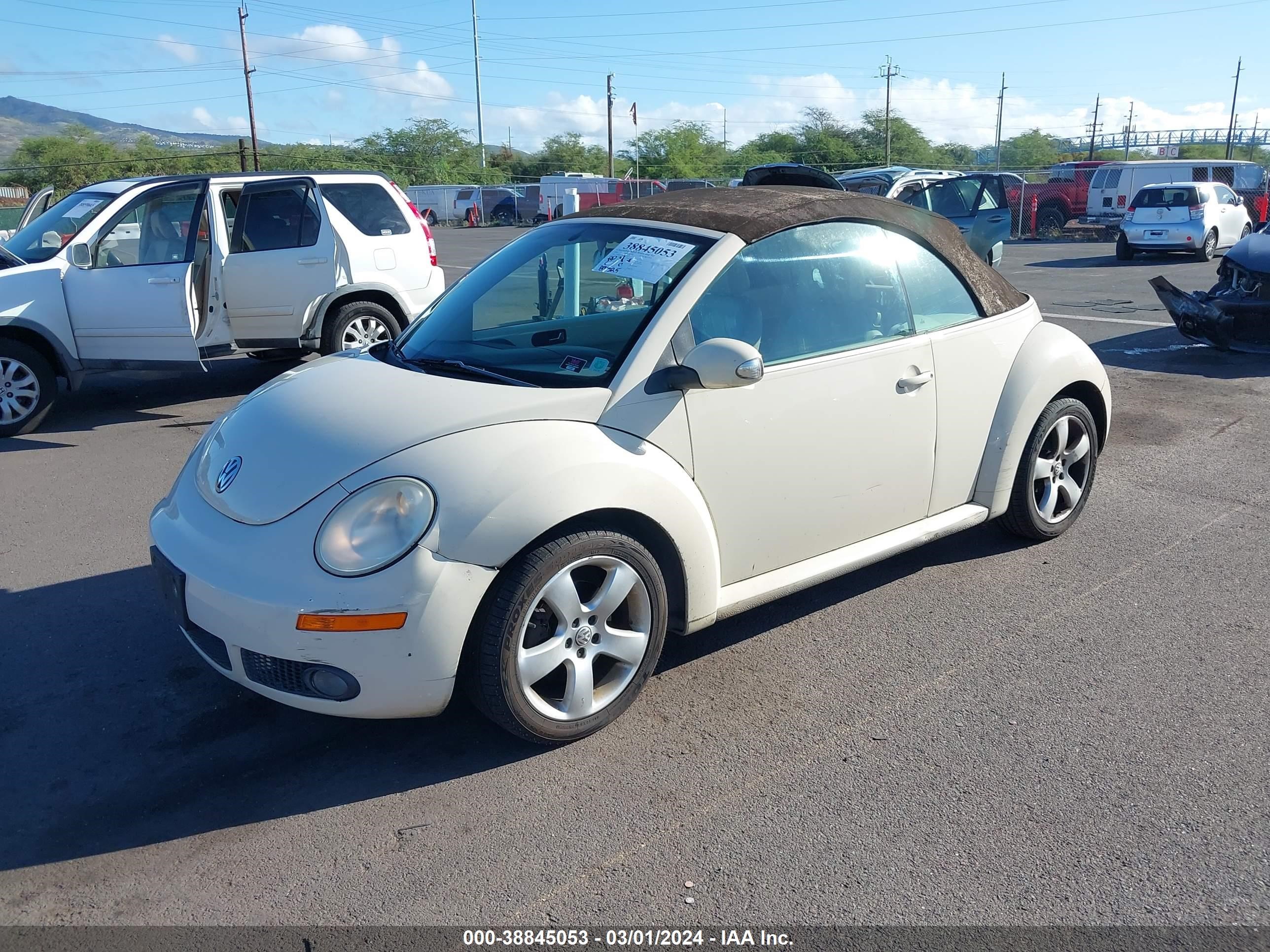 Photo 1 VIN: 3VWSF31Y86M311529 - VOLKSWAGEN BEETLE 