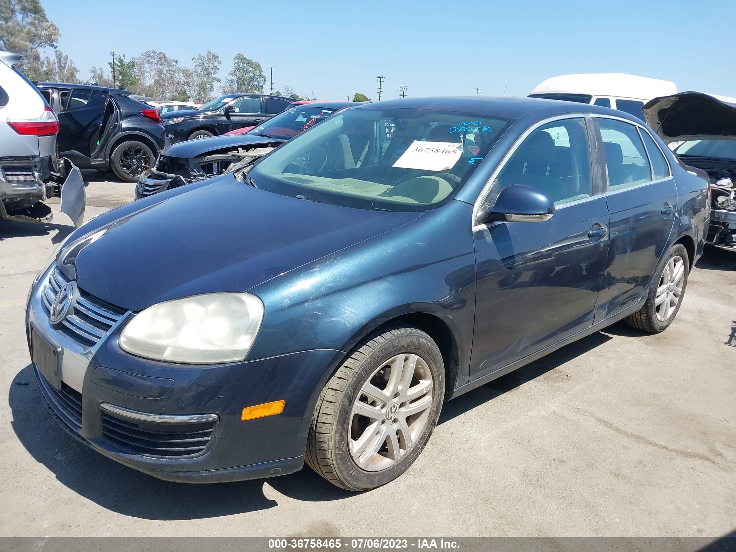 Photo 1 VIN: 3VWSF71K97M047547 - VOLKSWAGEN JETTA 