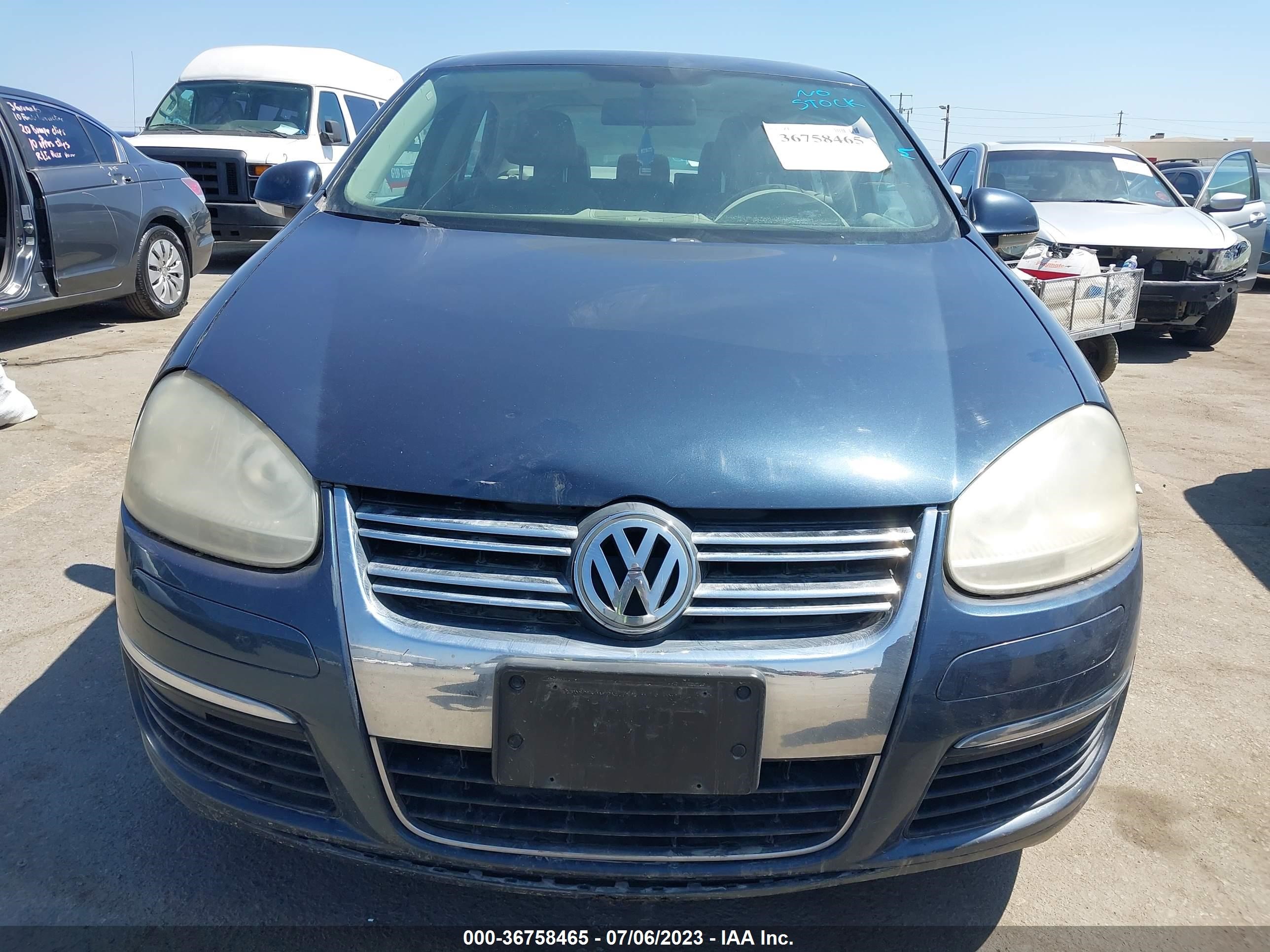 Photo 5 VIN: 3VWSF71K97M047547 - VOLKSWAGEN JETTA 