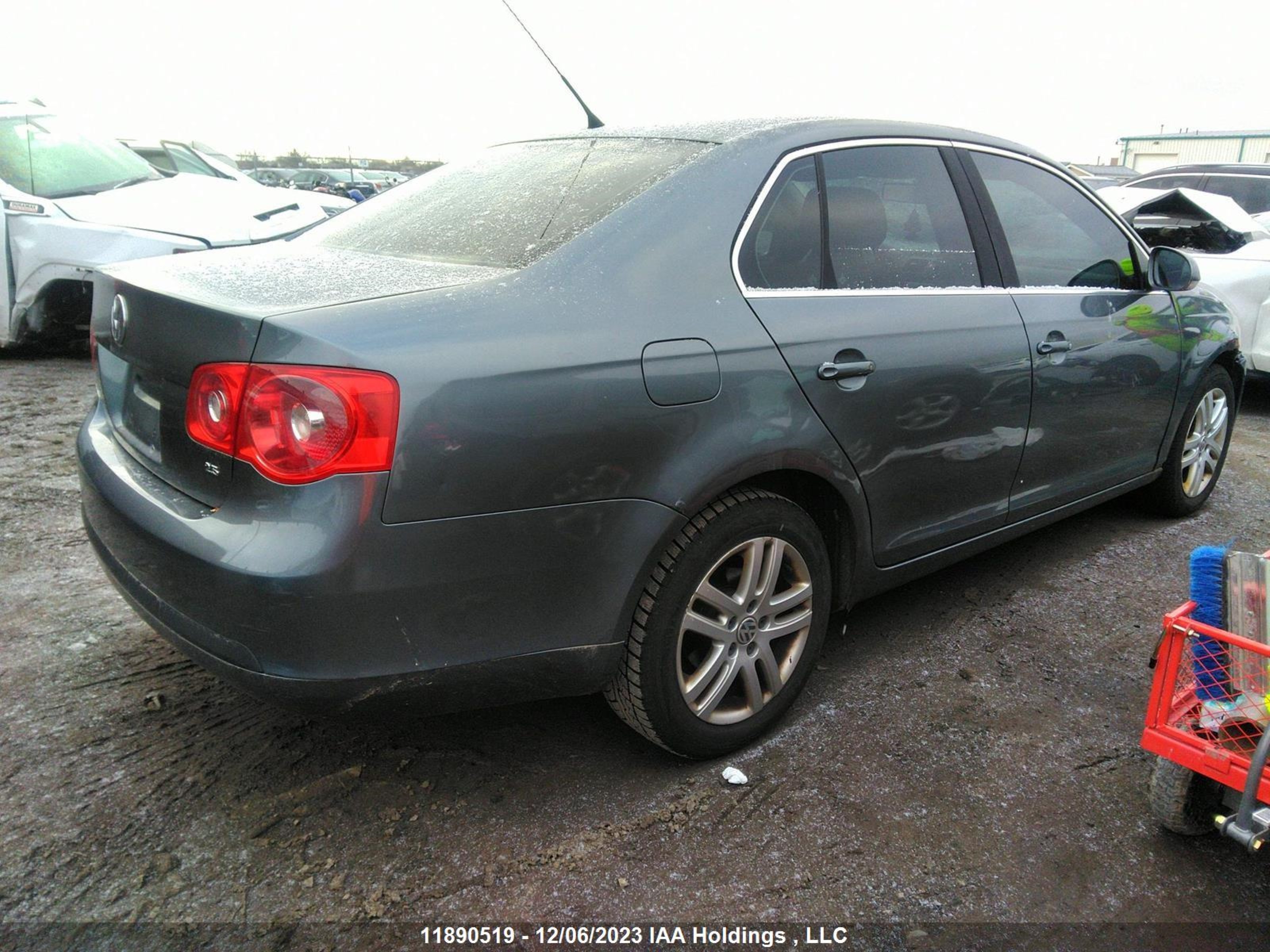 Photo 3 VIN: 3VWSF81K57M111380 - VOLKSWAGEN JETTA 