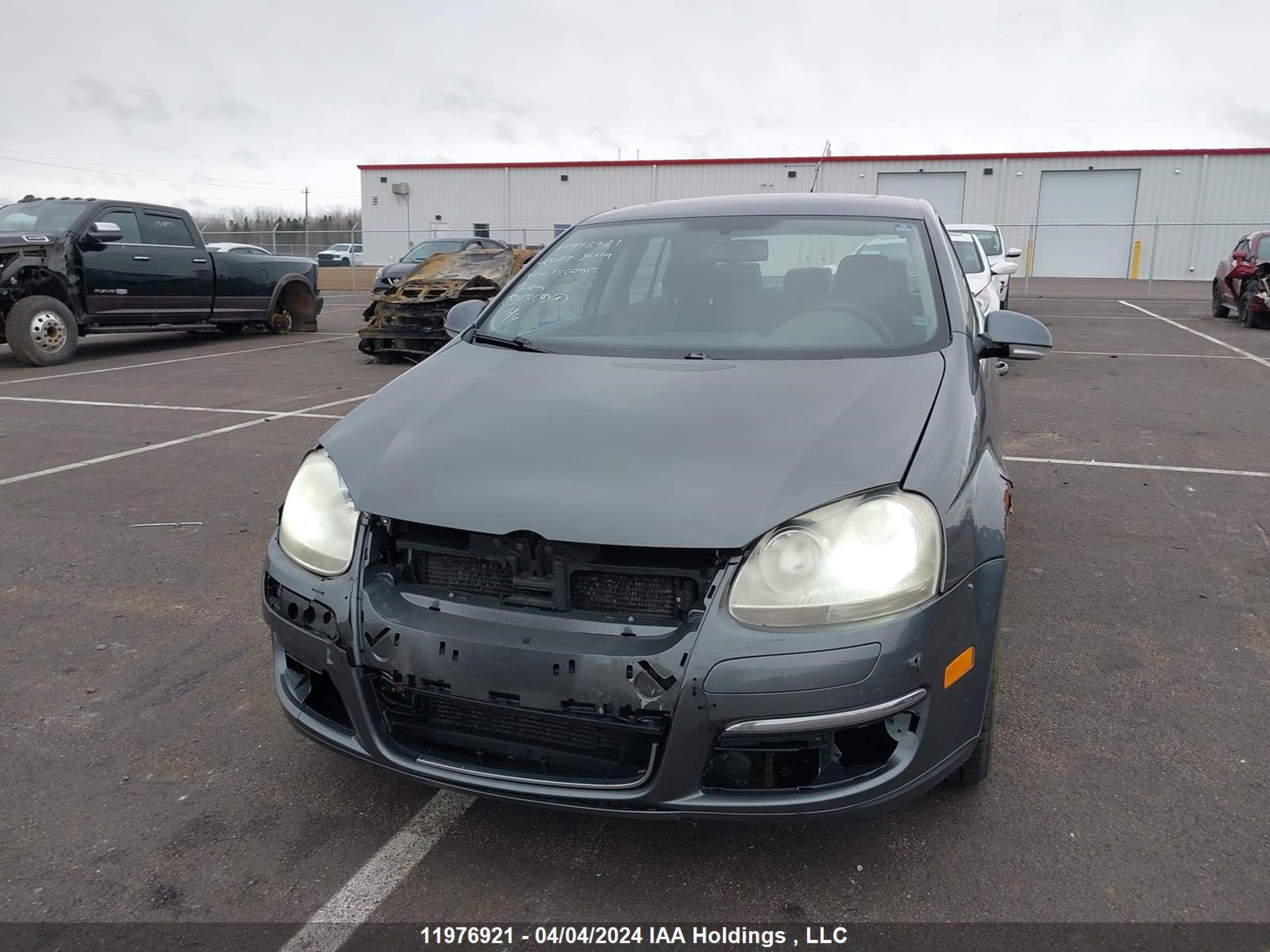 Photo 5 VIN: 3VWSF81K87M135205 - VOLKSWAGEN JETTA 