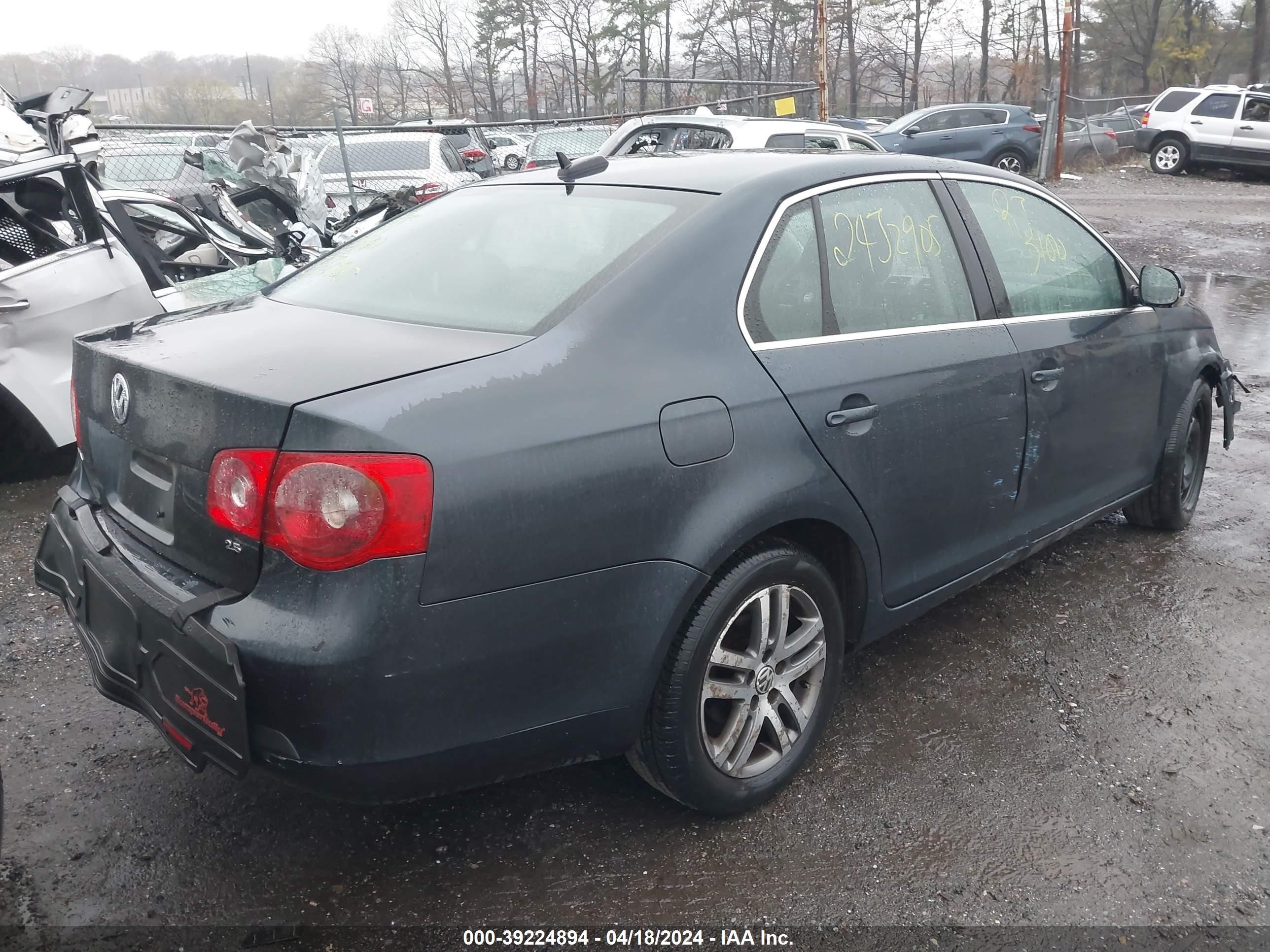 Photo 3 VIN: 3VWSG71K26M771396 - VOLKSWAGEN JETTA 