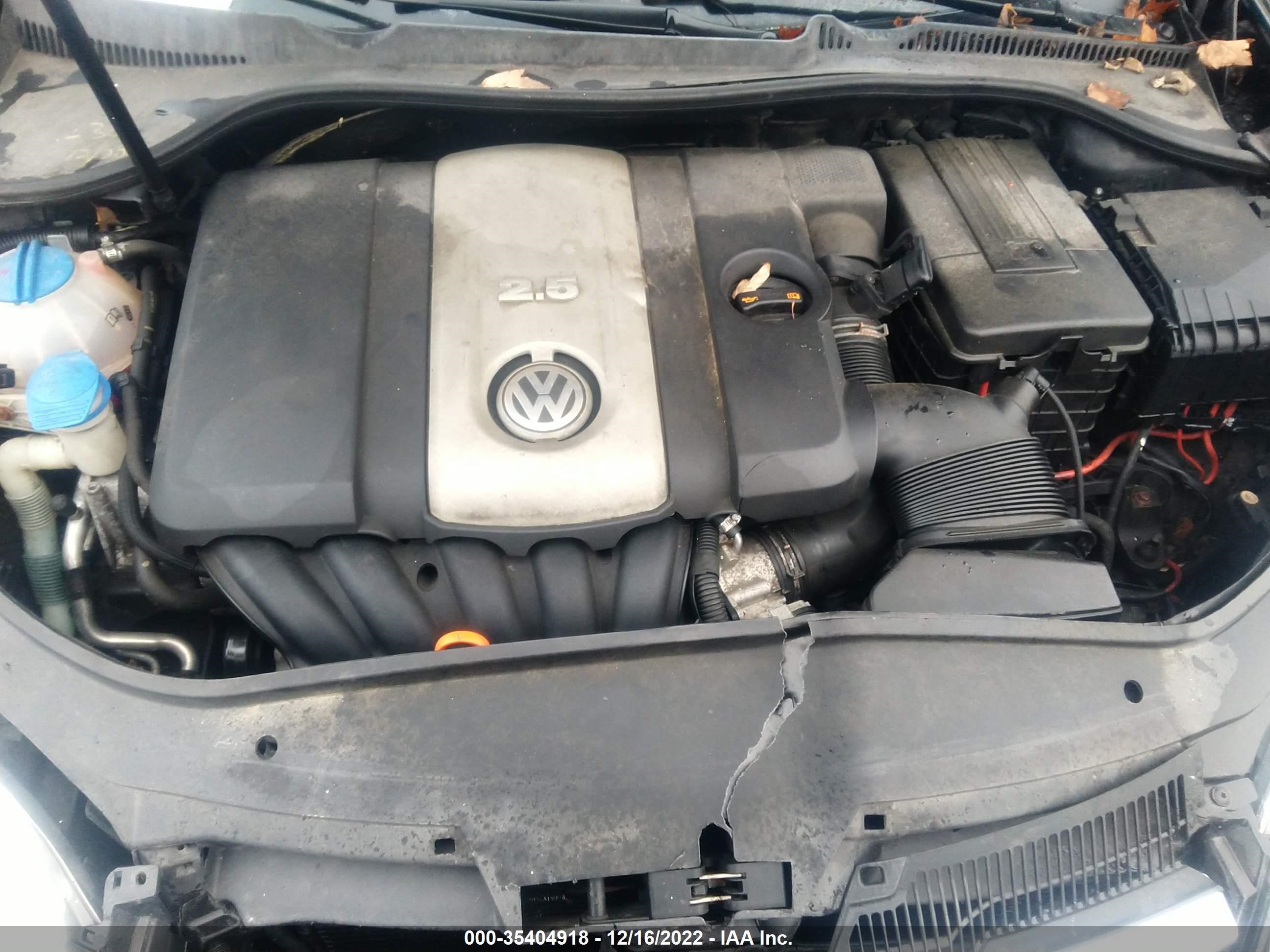 Photo 9 VIN: 3VWSG71K47M013108 - VOLKSWAGEN JETTA 