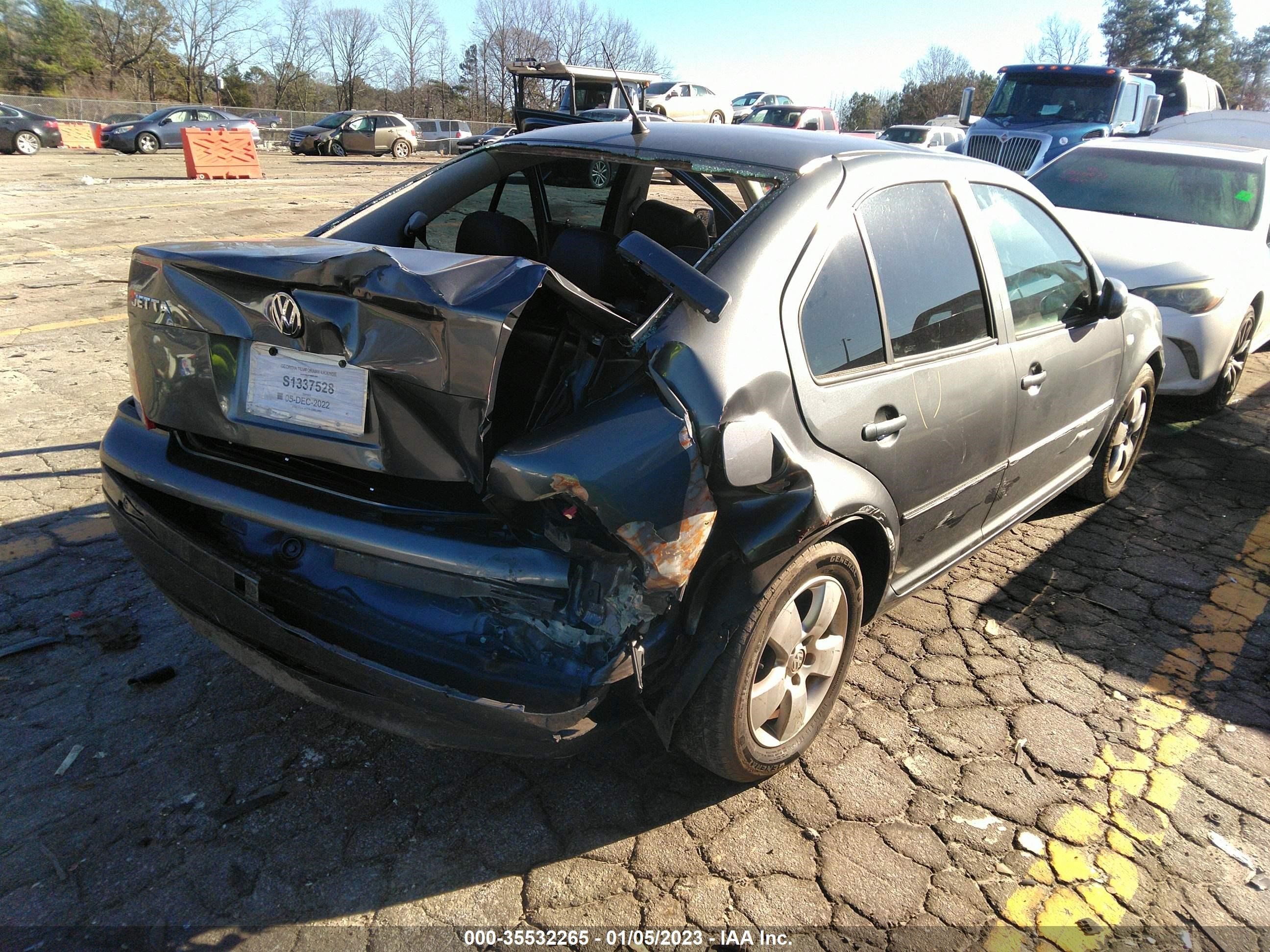 Photo 3 VIN: 3VWSK69M14M051695 - VOLKSWAGEN JETTA 