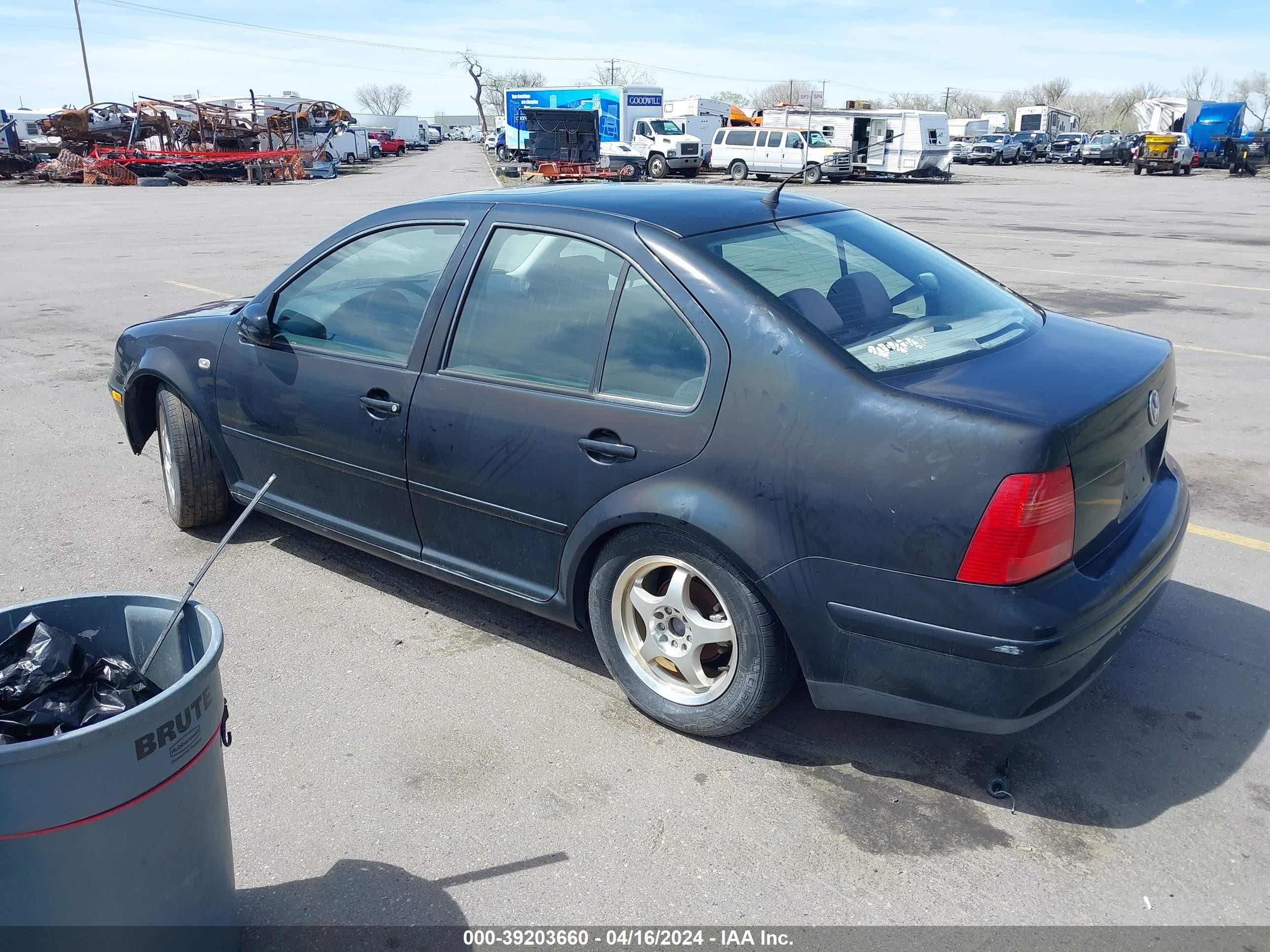 Photo 2 VIN: 3VWSK69M42M025637 - VOLKSWAGEN JETTA 