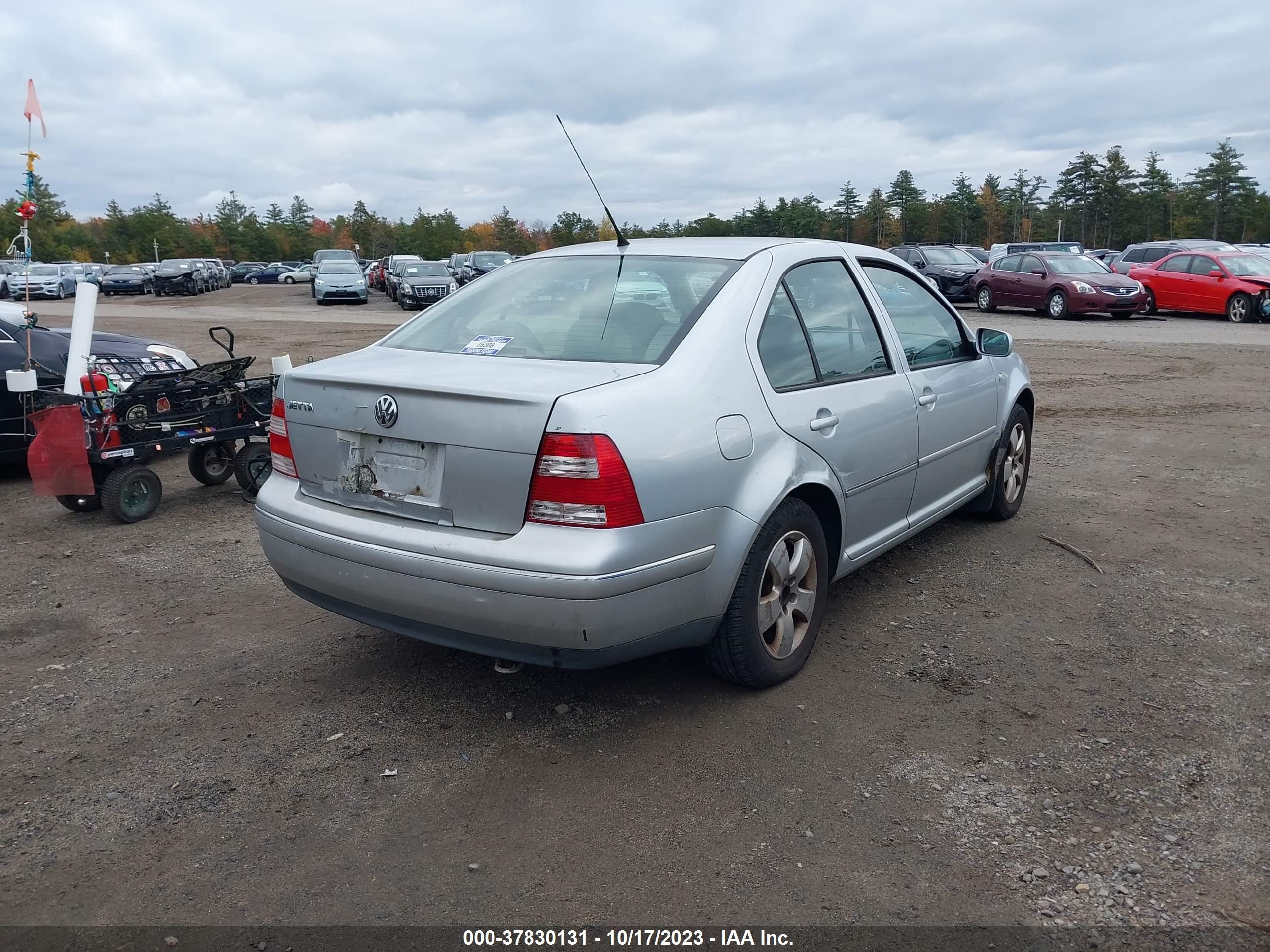 Photo 3 VIN: 3VWSK69M64M057959 - VOLKSWAGEN JETTA 