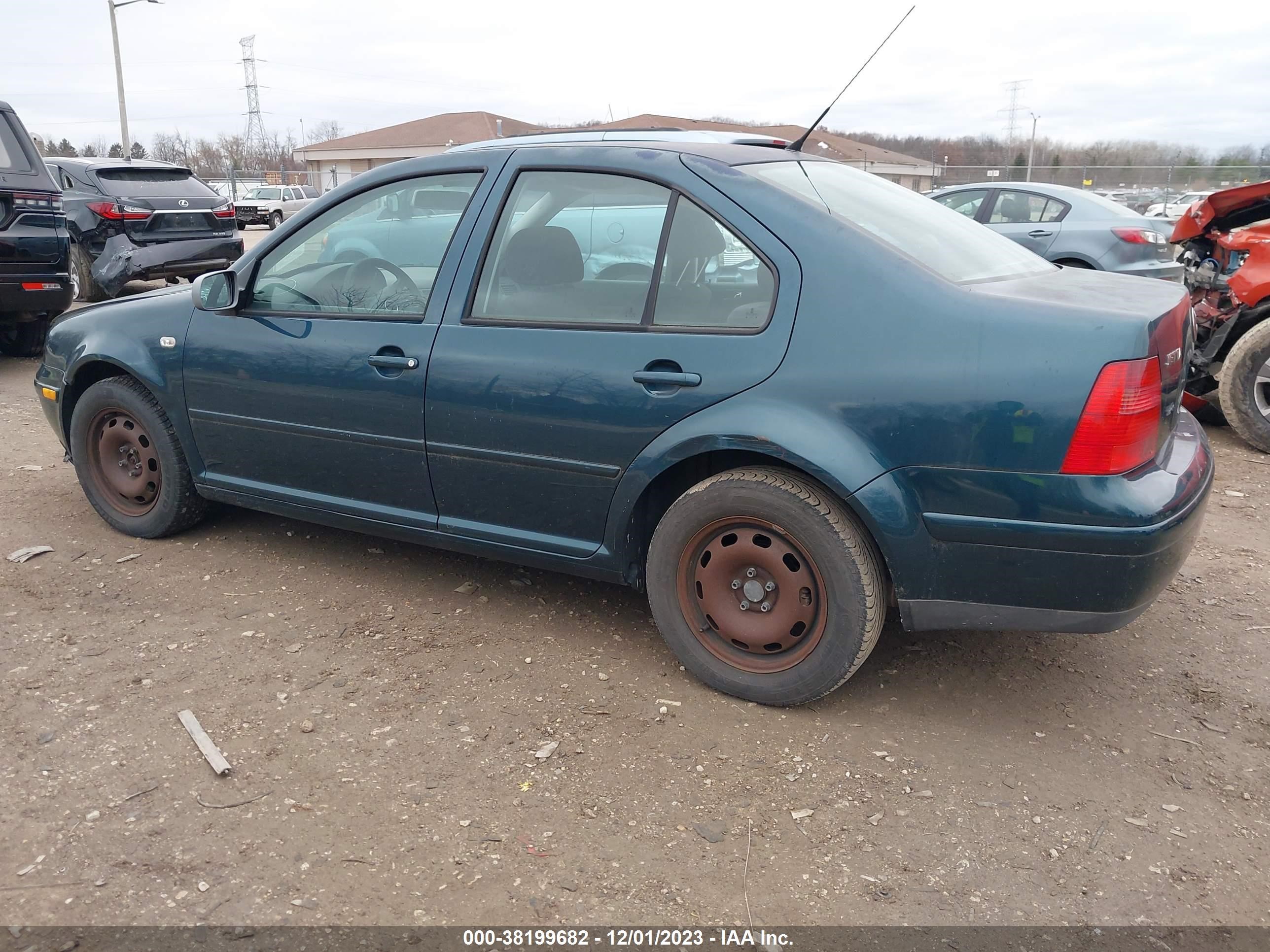 Photo 2 VIN: 3VWSP69M02M083665 - VOLKSWAGEN JETTA 