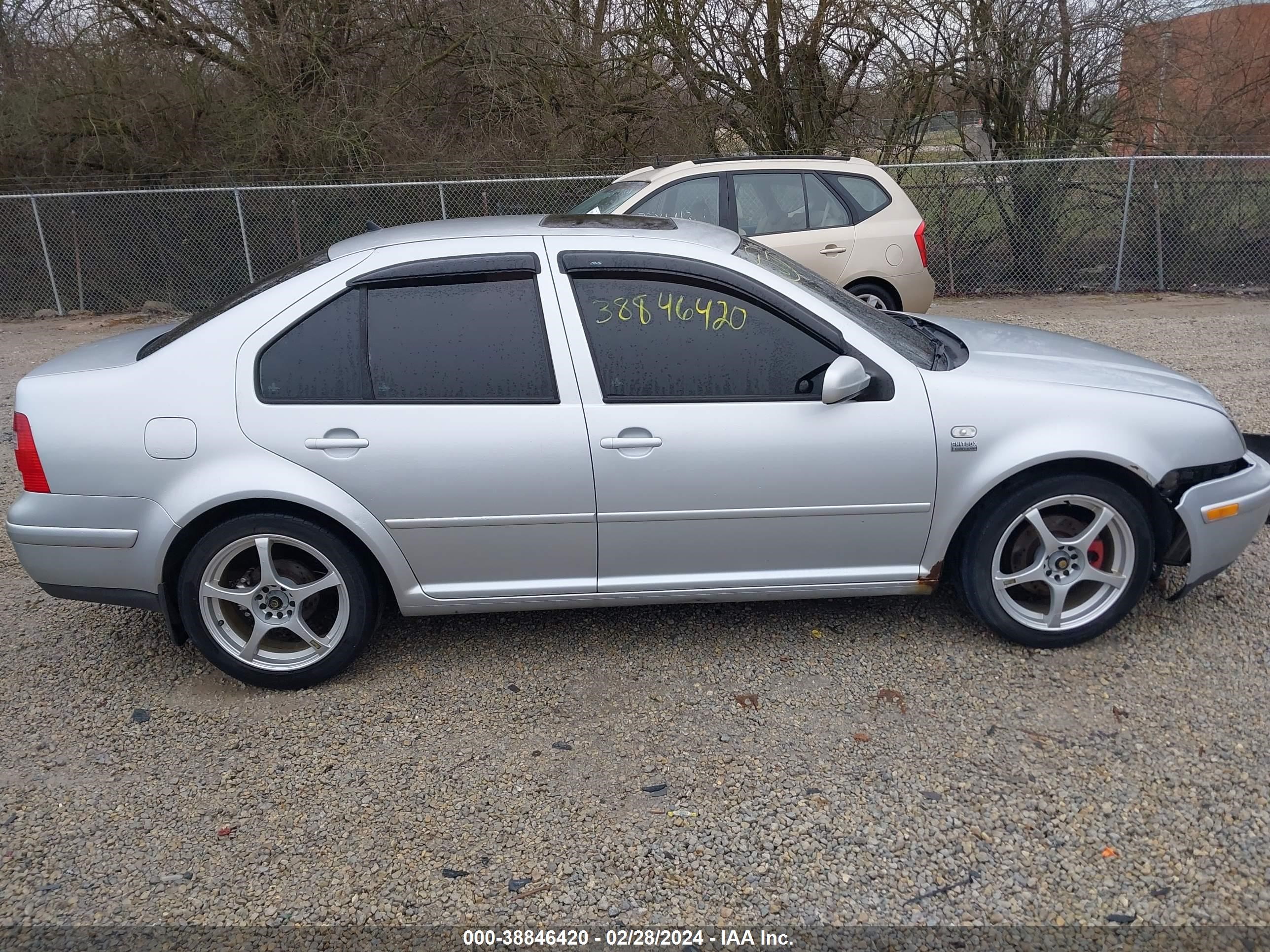 Photo 13 VIN: 3VWSP69M03M063546 - VOLKSWAGEN JETTA 