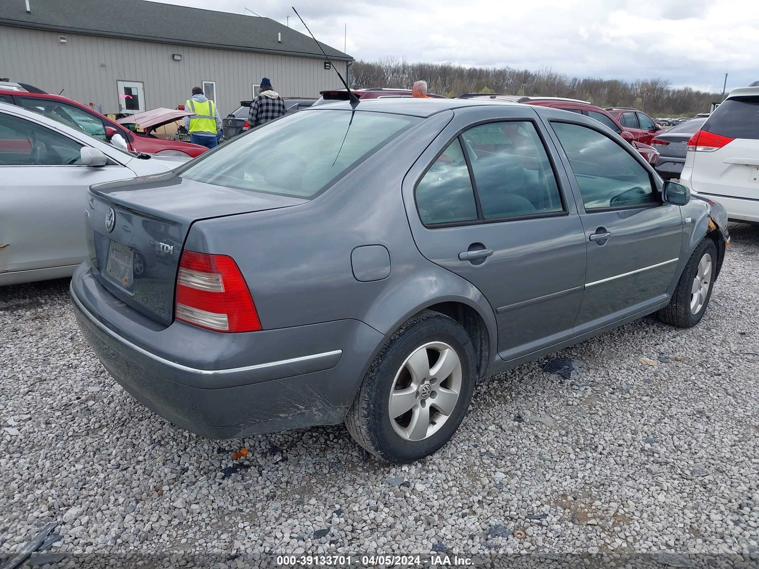 Photo 3 VIN: 3VWSR69M84M082809 - VOLKSWAGEN JETTA 