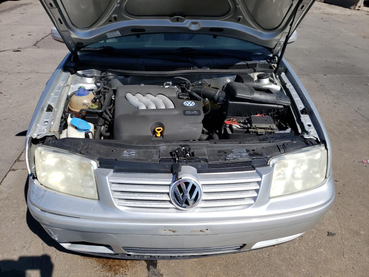 Photo 10 VIN: 3VWSS29M51M021295 - VOLKSWAGEN JETTA 