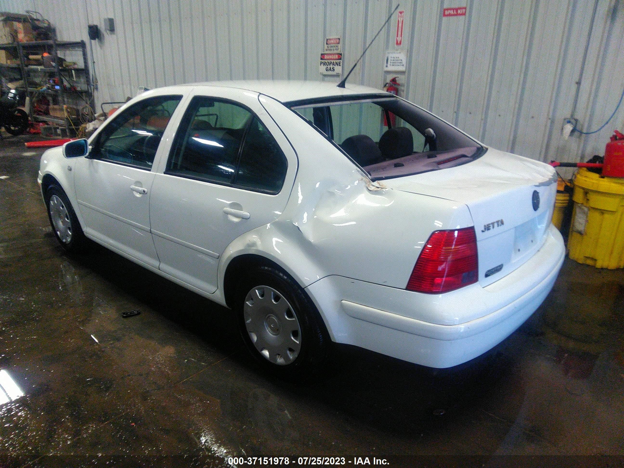 Photo 2 VIN: 3VWSS29M81M034266 - VOLKSWAGEN JETTA 