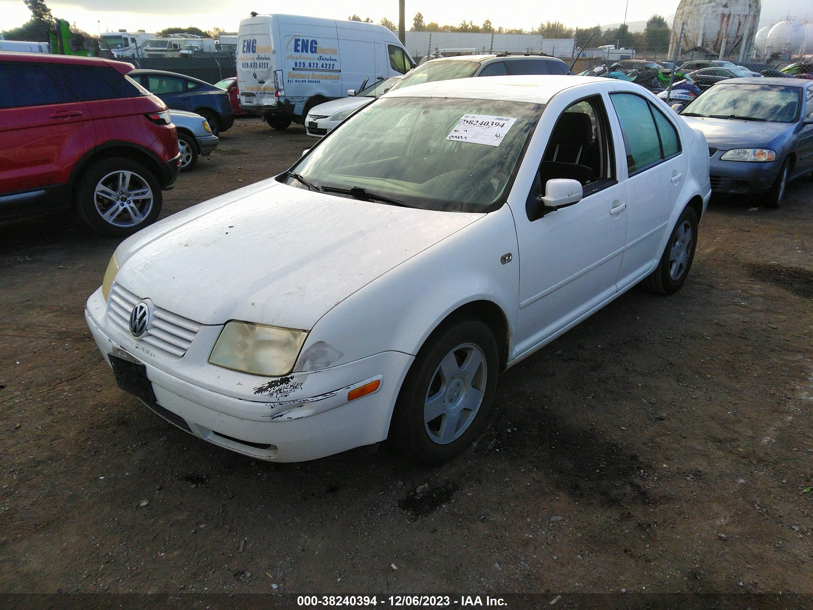 Photo 1 VIN: 3VWST29M01M015577 - VOLKSWAGEN JETTA 