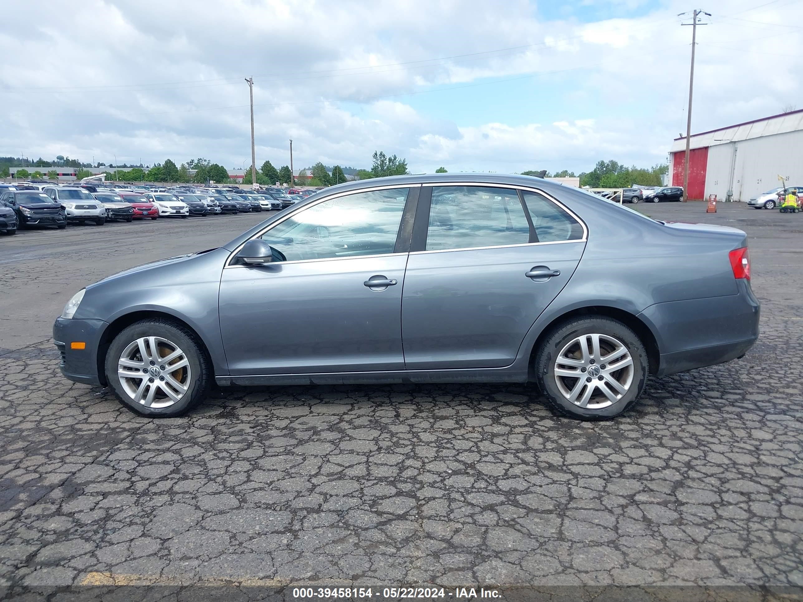 Photo 13 VIN: 3VWST71K26M025171 - VOLKSWAGEN JETTA 