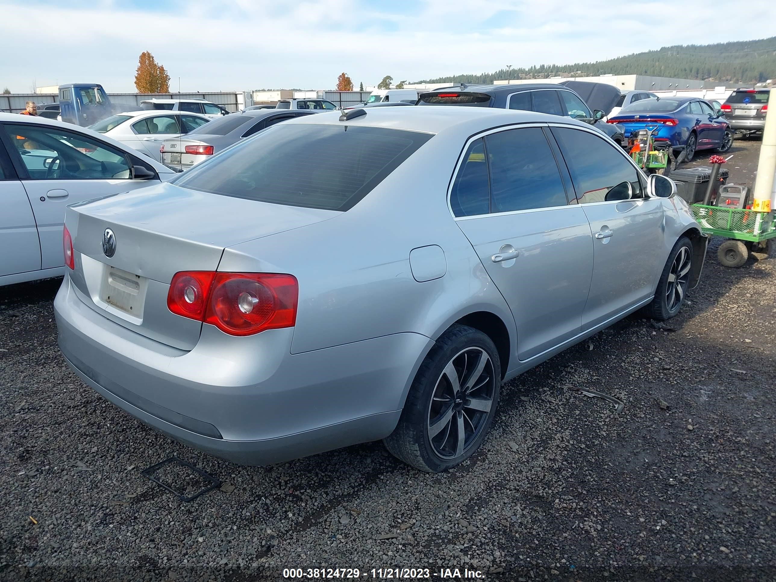 Photo 3 VIN: 3VWST71K56M771307 - VOLKSWAGEN JETTA 