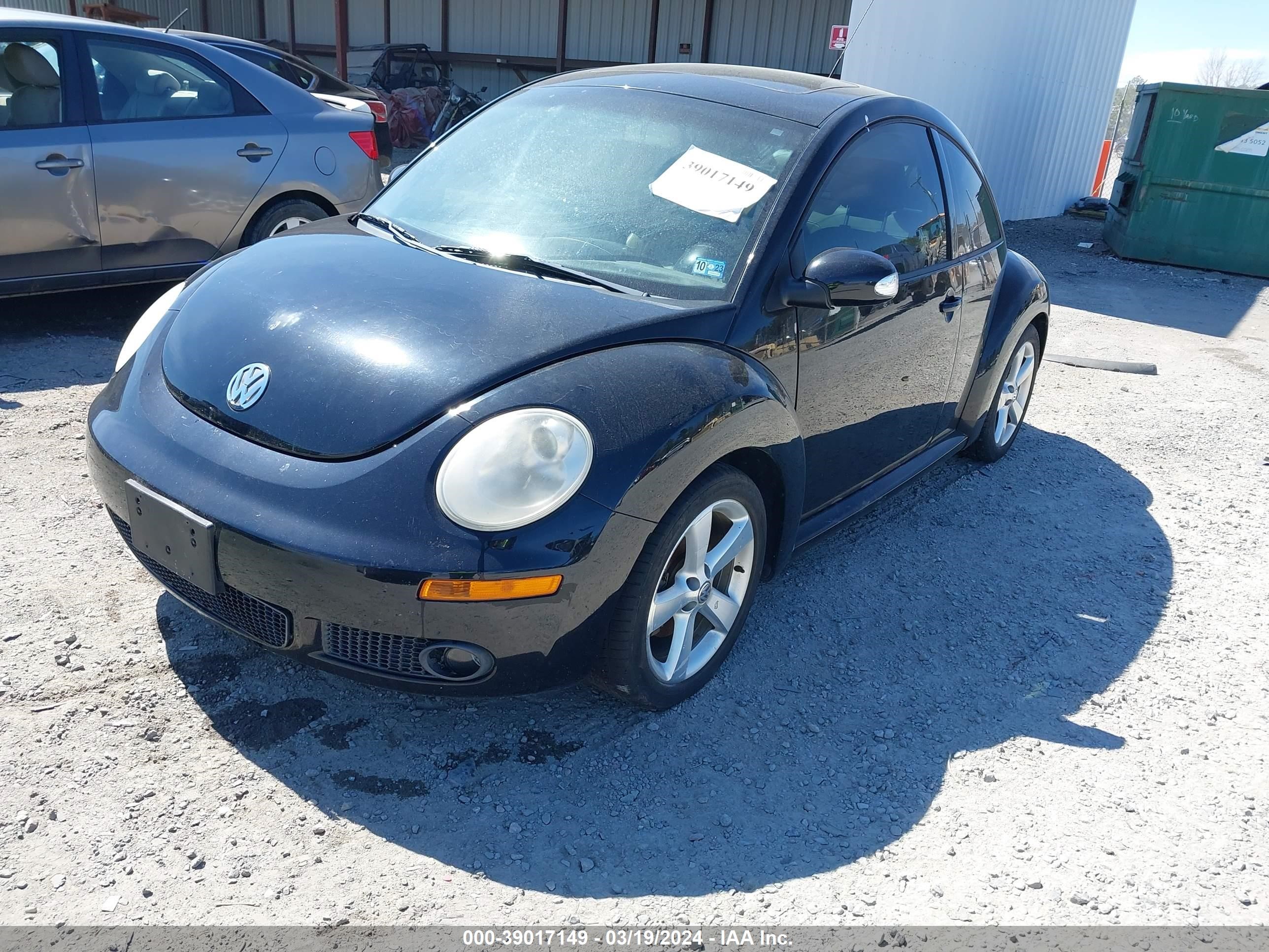 Photo 1 VIN: 3VWSW31C47M504444 - VOLKSWAGEN BEETLE 