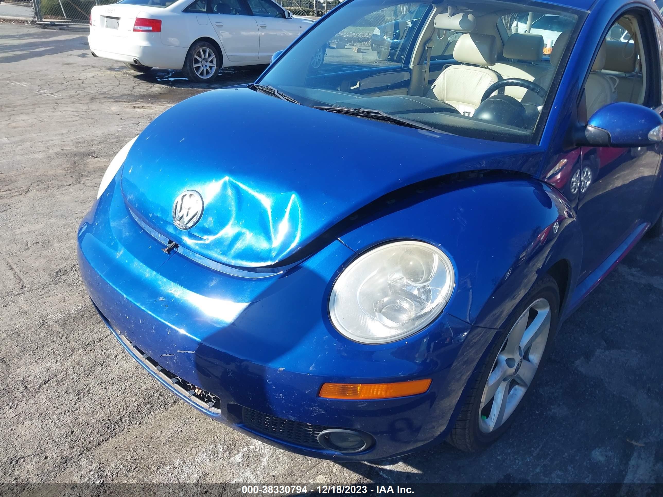 Photo 5 VIN: 3VWSW31CX7M510202 - VOLKSWAGEN BEETLE 