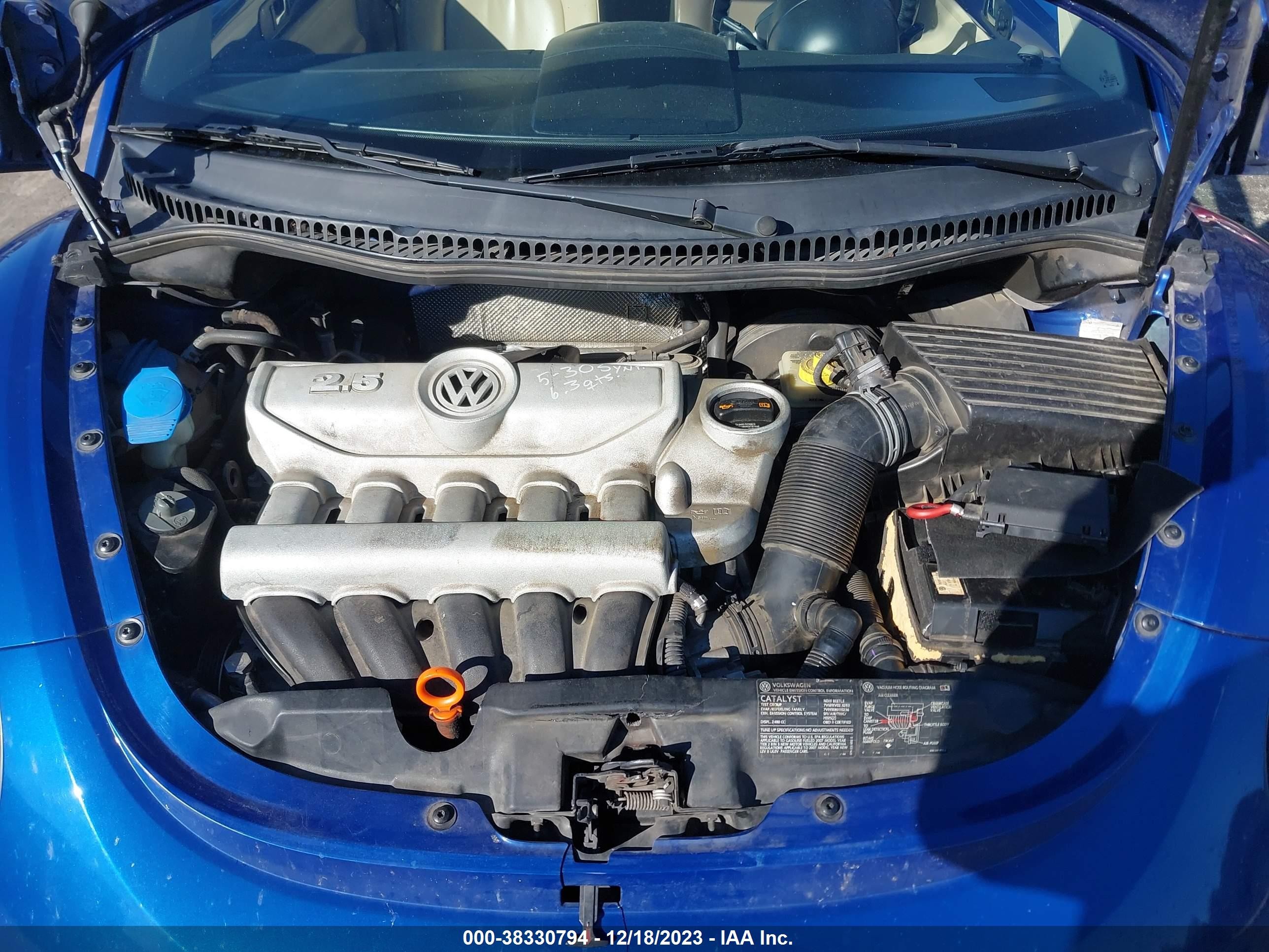 Photo 9 VIN: 3VWSW31CX7M510202 - VOLKSWAGEN BEETLE 