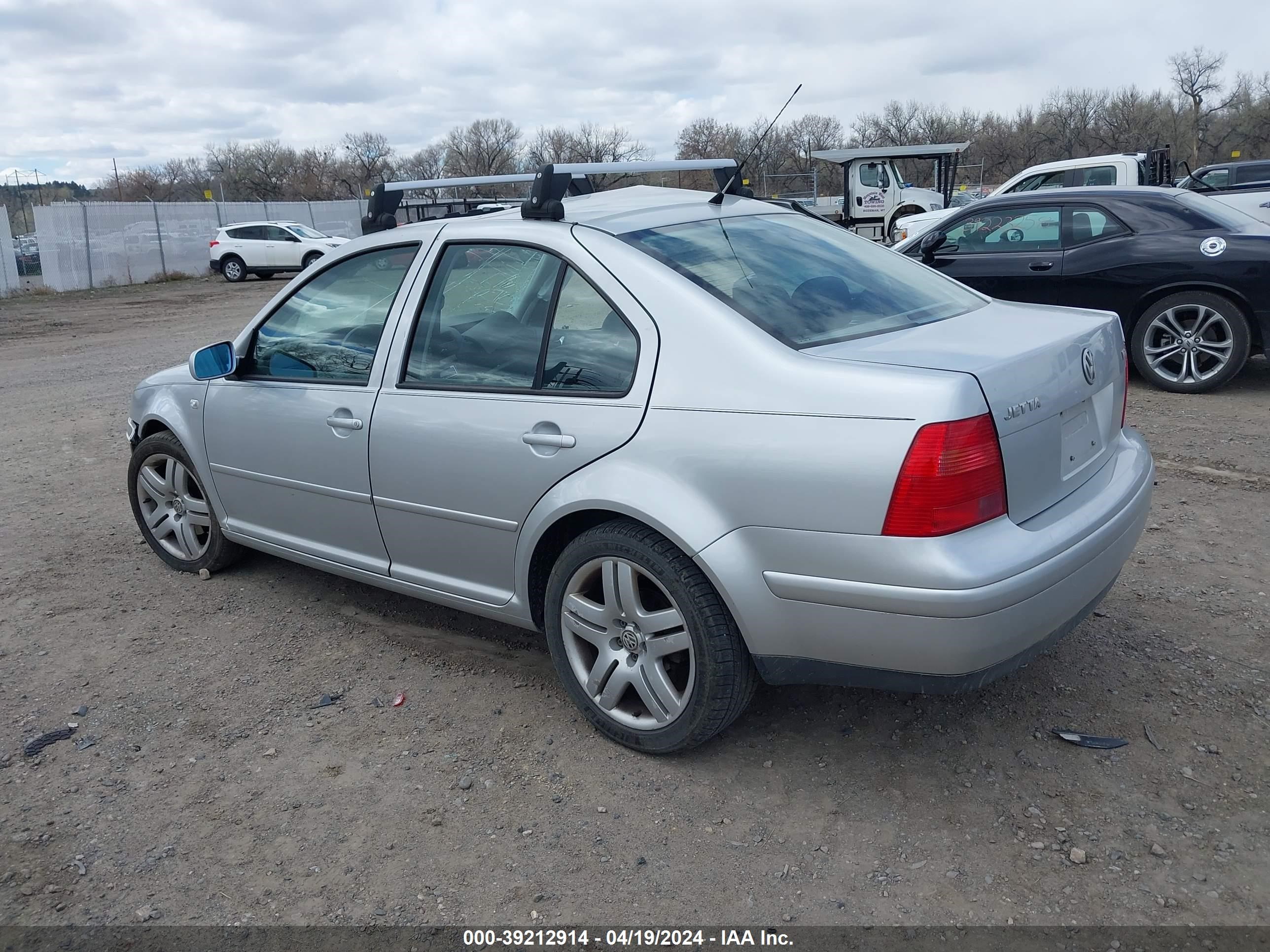 Photo 2 VIN: 3VWTG69M31M163853 - VOLKSWAGEN JETTA 