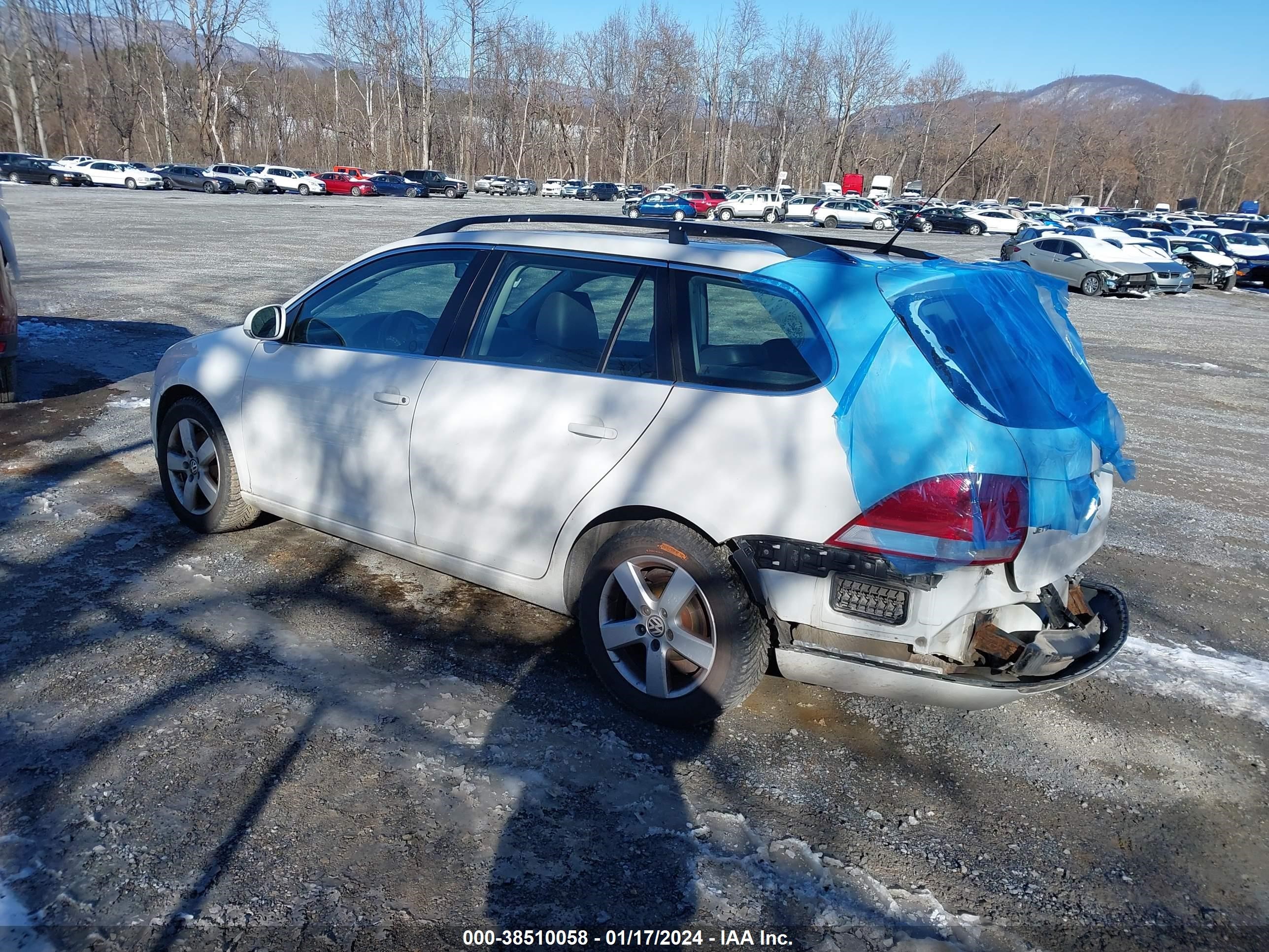 Photo 3 VIN: 3VWTL81K99M355484 - VOLKSWAGEN JETTA 