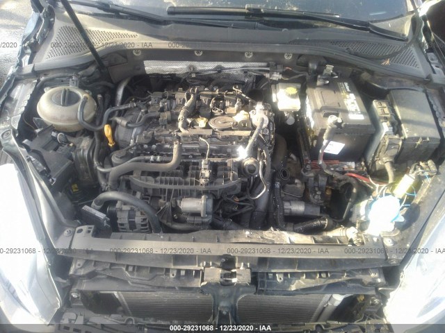 Photo 9 VIN: 3VWTT7AU5FM049776 - VOLKSWAGEN GOLF 