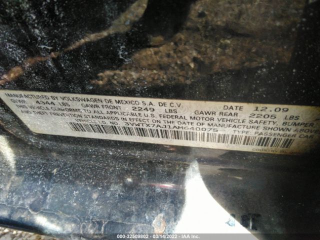 Photo 8 VIN: 3VWTX7AJ1AM640075 - VOLKSWAGEN JETTA SPORTWAGEN 