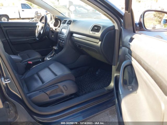 Photo 4 VIN: 3VWTZ7AJ5AM641076 - VOLKSWAGEN JETTA 