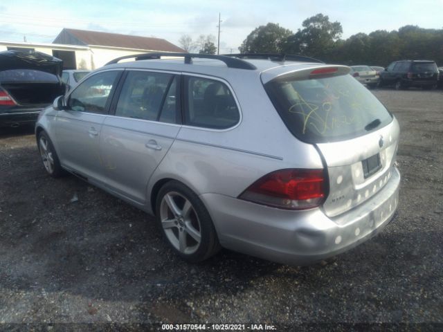 Photo 2 VIN: 3VWTZ7AJ6AM661837 - VOLKSWAGEN JETTA SPORTWAGEN 