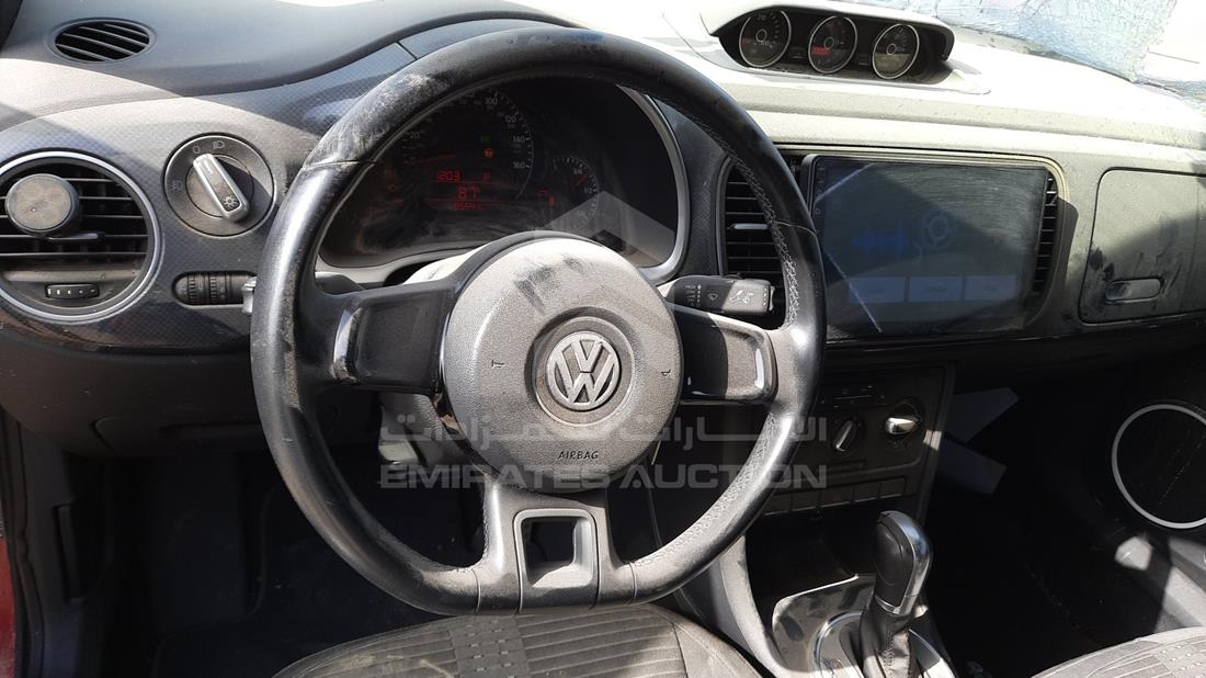 Photo 13 VIN: 3VWV67AT0CM664920 - VOLKSWAGEN BEETLE 