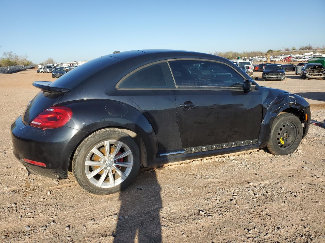 Photo 3 VIN: 3VWV67AT5DM607517 - VOLKSWAGEN BEETLE 