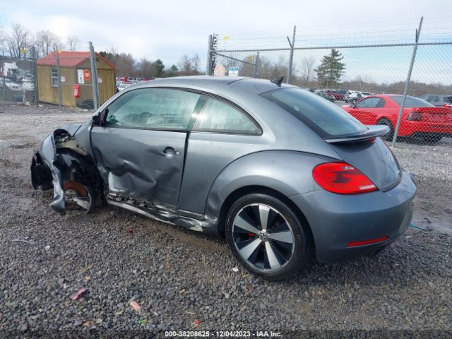 Photo 2 VIN: 3VWVA7AT1CM632251 - VOLKSWAGEN BEETLE 