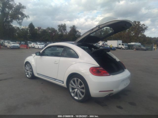 Photo 2 VIN: 3VWVA7AT4DM608205 - VOLKSWAGEN BEETLE COUPE 