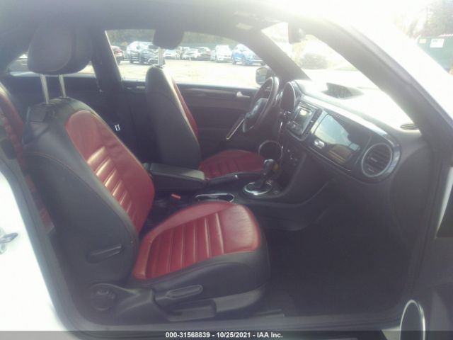 Photo 4 VIN: 3VWVA7AT4DM608205 - VOLKSWAGEN BEETLE COUPE 