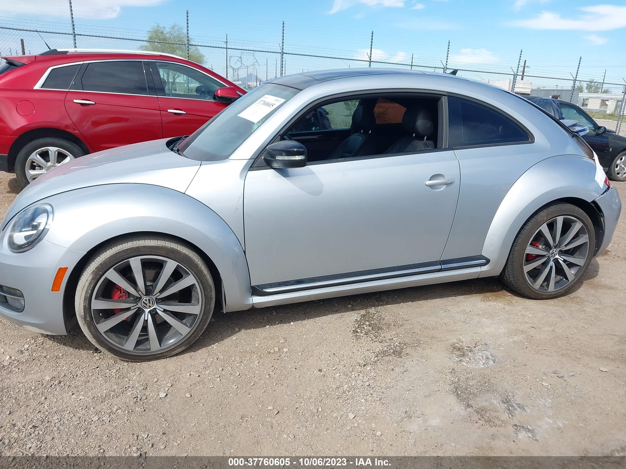 Photo 14 VIN: 3VWVA7AT5CM663194 - VOLKSWAGEN BEETLE 