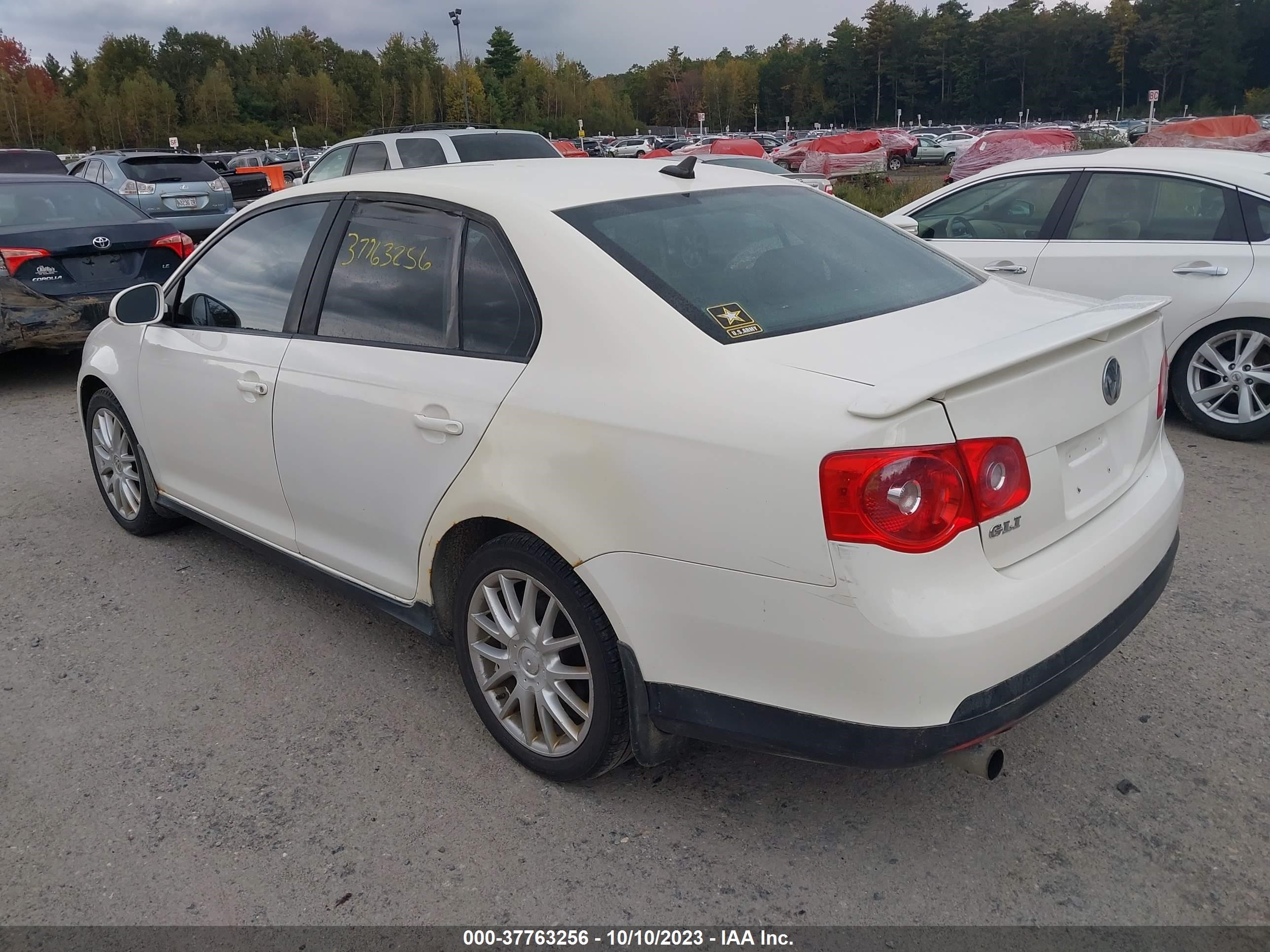 Photo 2 VIN: 3VWWJ71K27M012736 - VOLKSWAGEN JETTA 