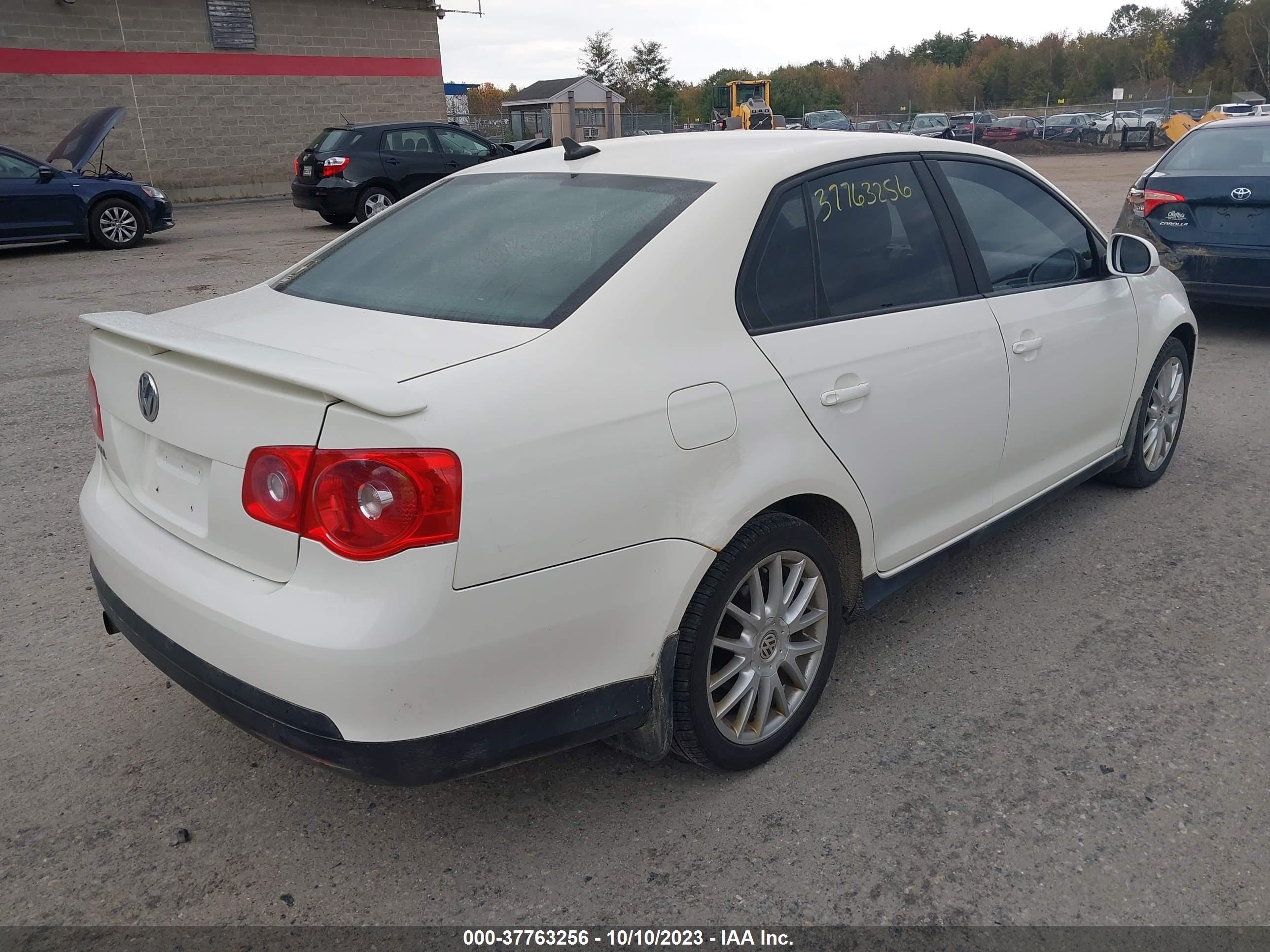 Photo 3 VIN: 3VWWJ71K27M012736 - VOLKSWAGEN JETTA 