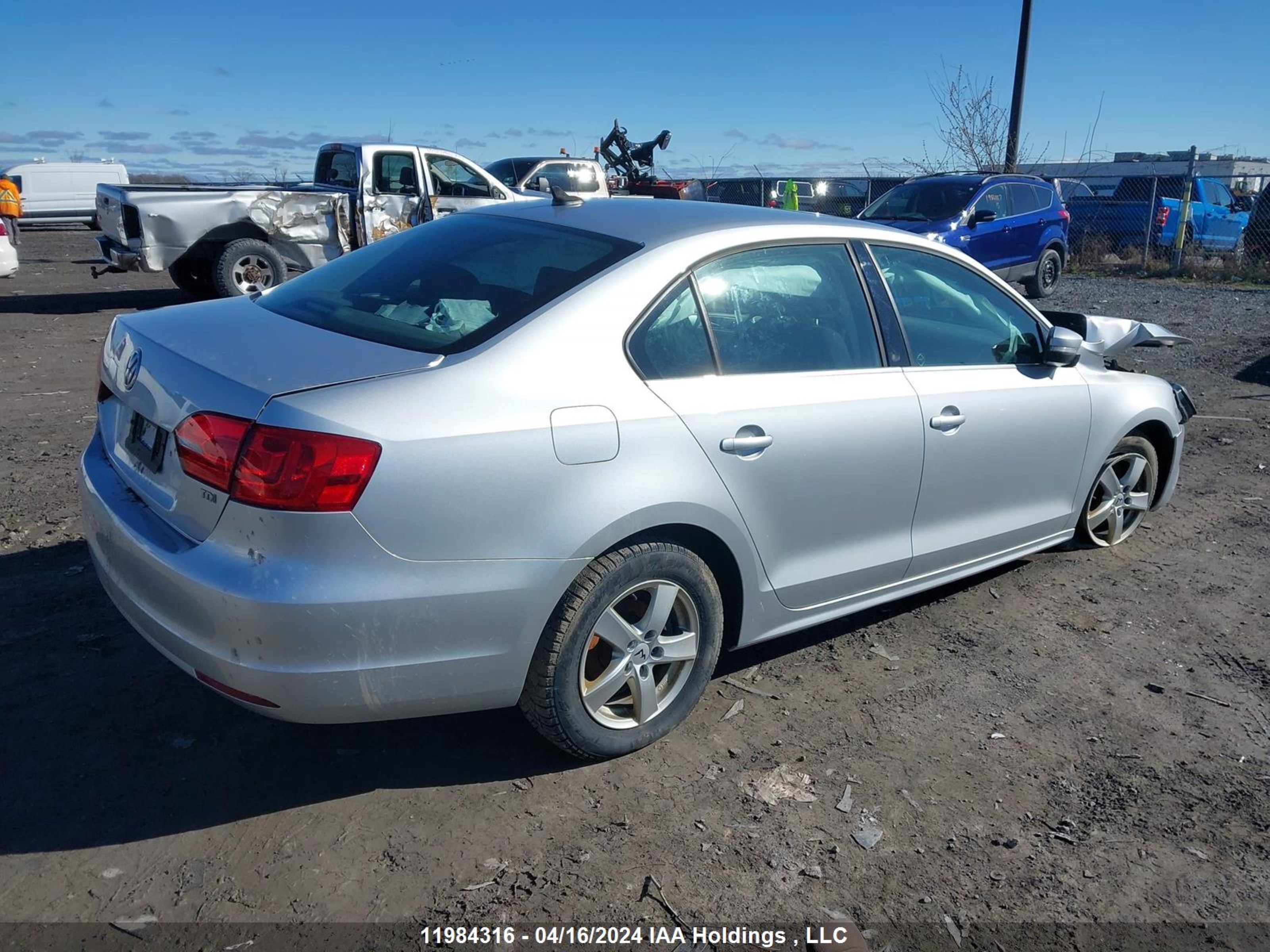 Photo 3 VIN: 3VWWL7AJ5EM331174 - VOLKSWAGEN JETTA 