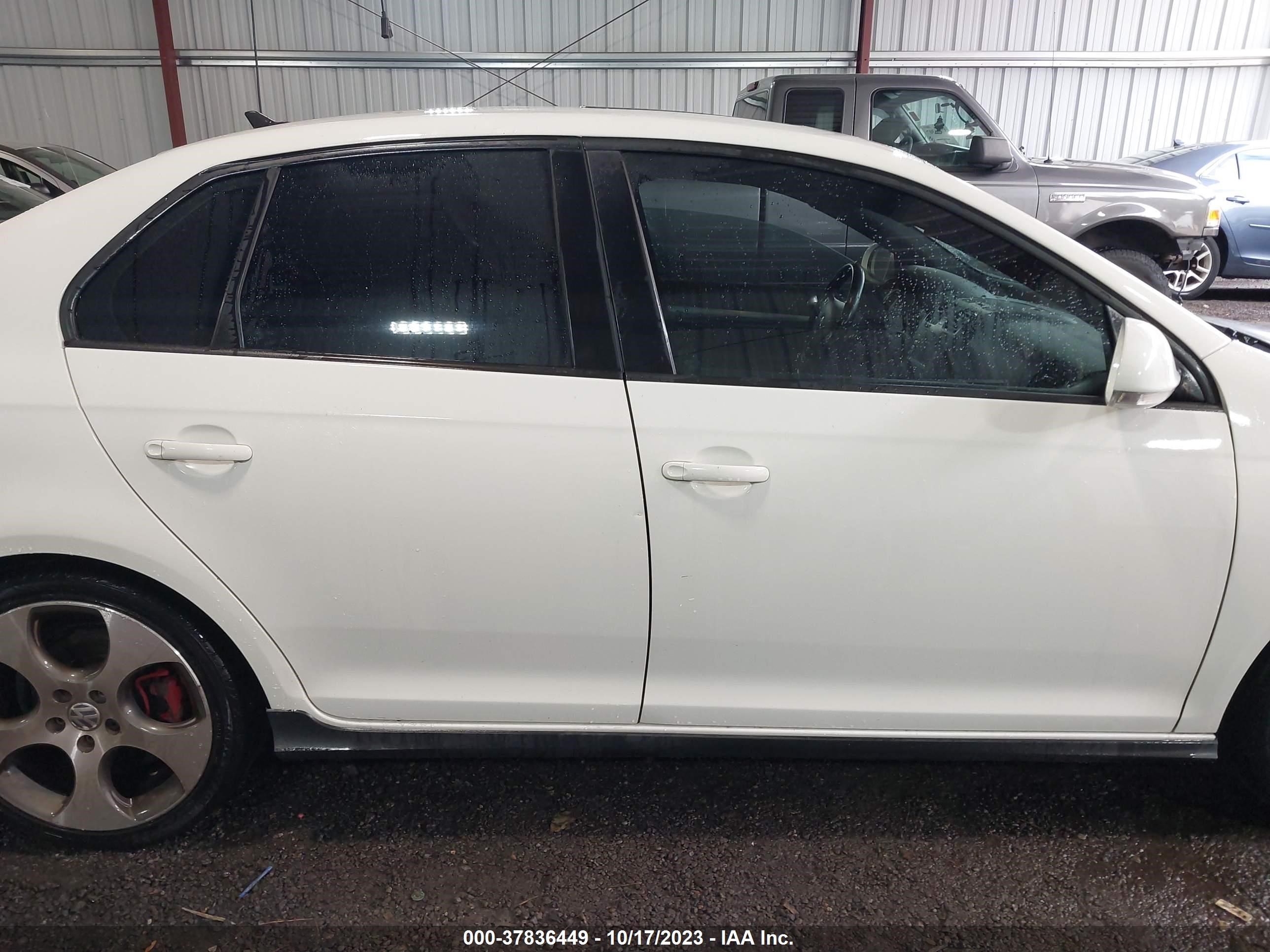 Photo 12 VIN: 3VWXJ71K57M053219 - VOLKSWAGEN JETTA 