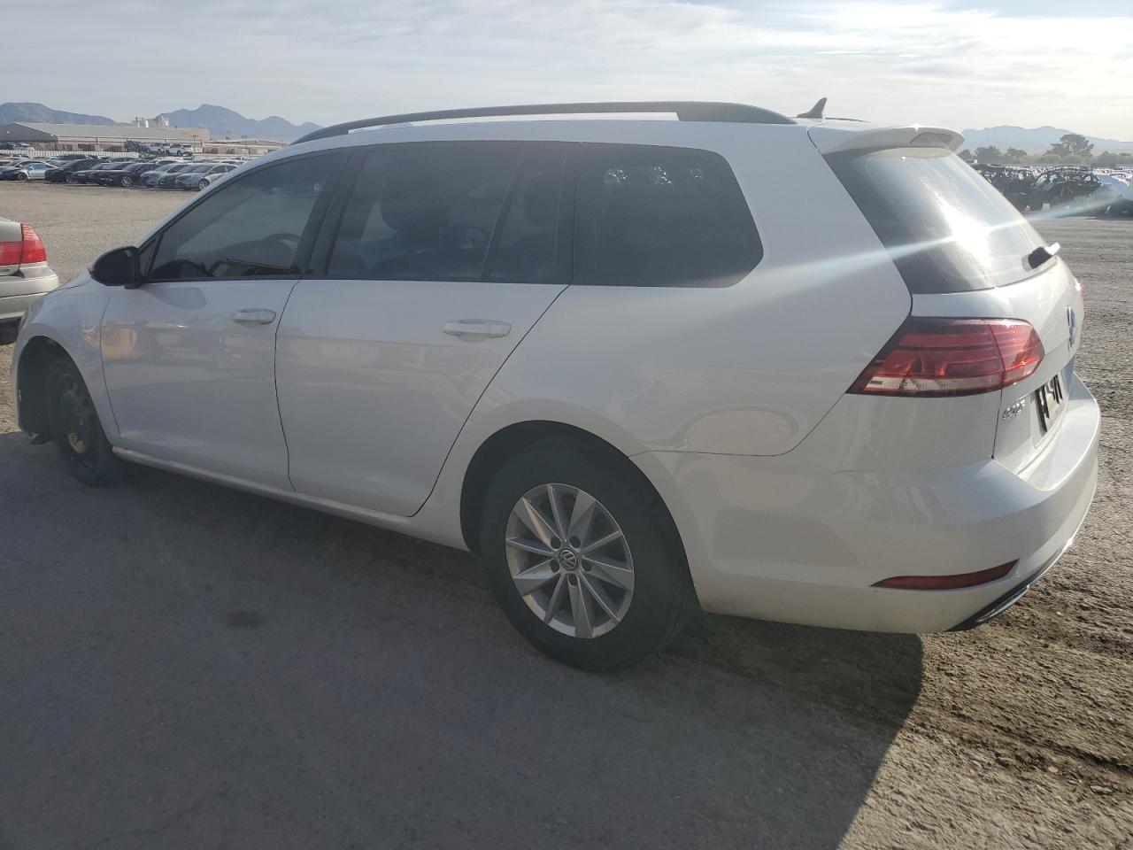 Photo 1 VIN: 3VWY57AU6KM509697 - VOLKSWAGEN GOLF 