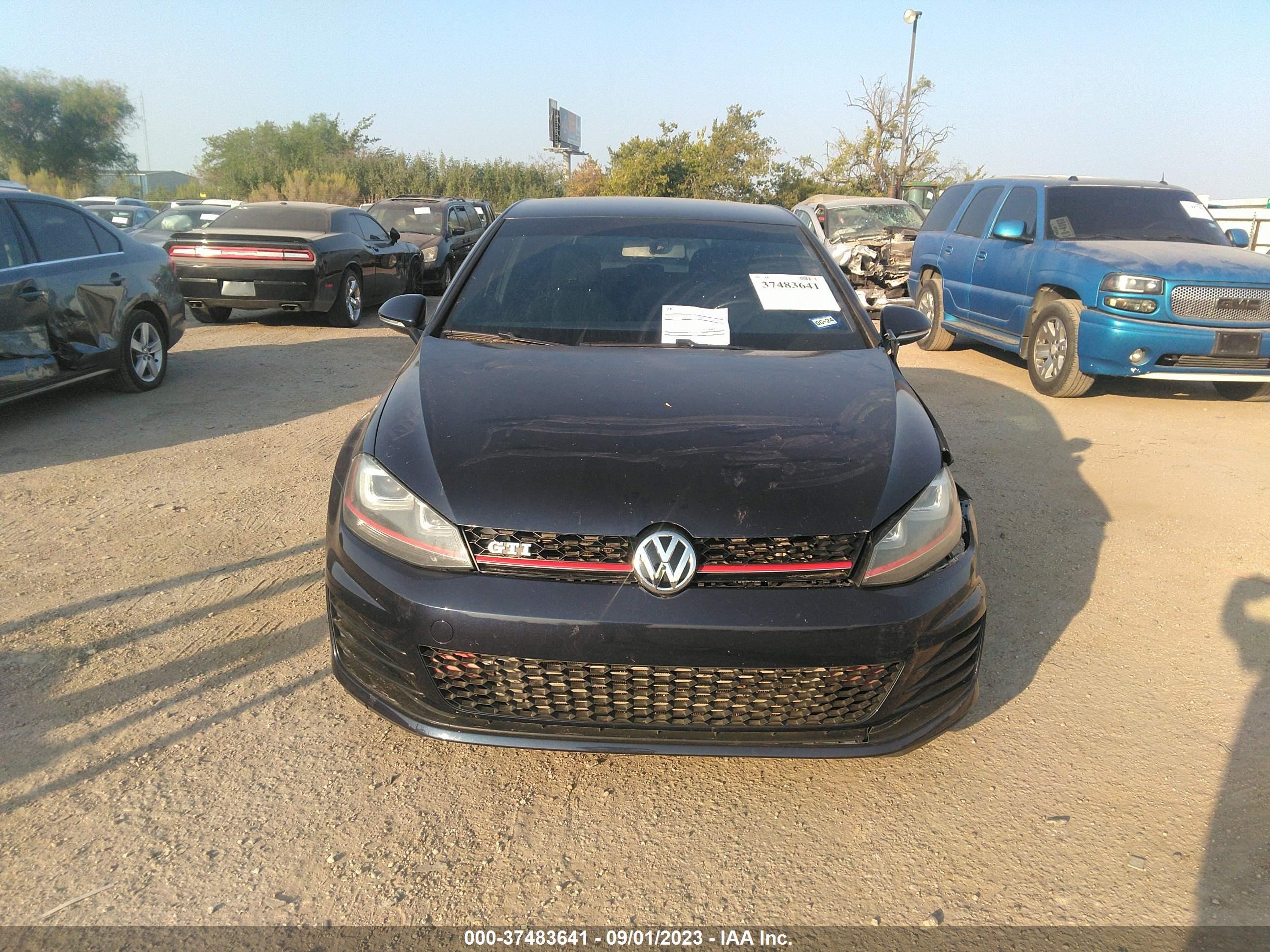 Photo 11 VIN: 3VWYT7AU0GM041530 - VOLKSWAGEN GOLF 