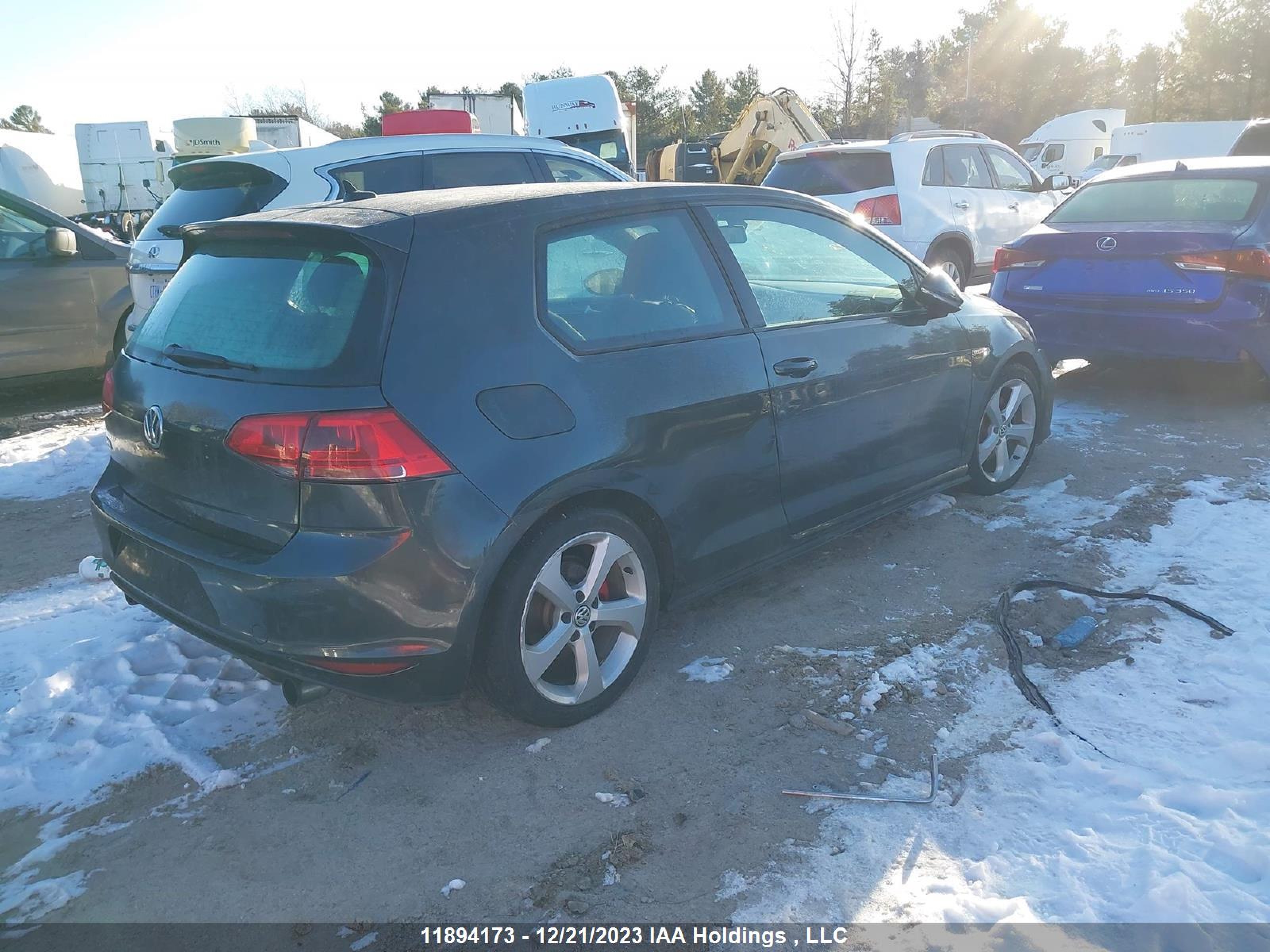 Photo 3 VIN: 3VWYT7AU5HM004393 - VOLKSWAGEN GOLF 