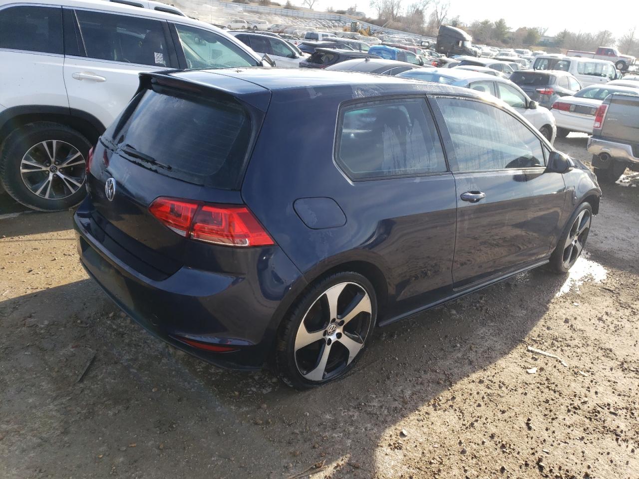 Photo 2 VIN: 3VWYT7AU6GM041483 - VOLKSWAGEN GTI 