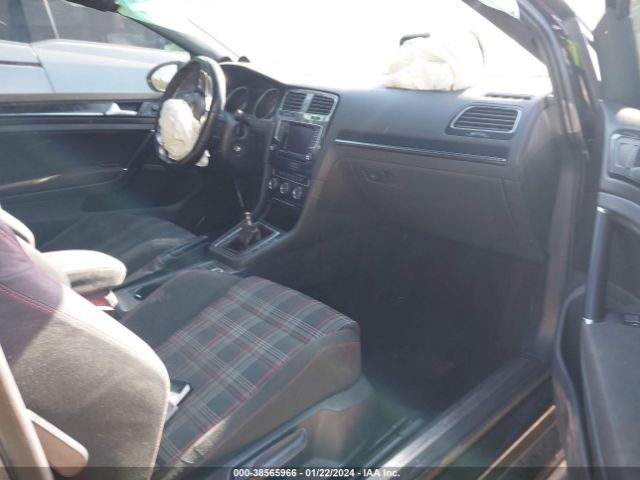 Photo 4 VIN: 3VWYT7AU7FM067296 - VOLKSWAGEN GOLF 