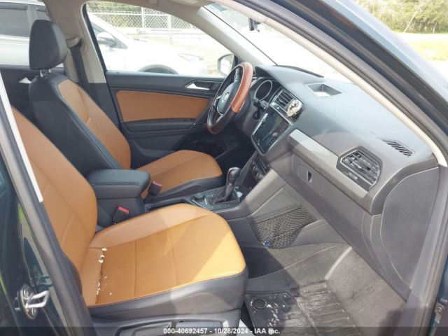 Photo 4 VIN: 3ZZ2B7AX5JM208401 - VOLKSWAGEN TIGUAN 